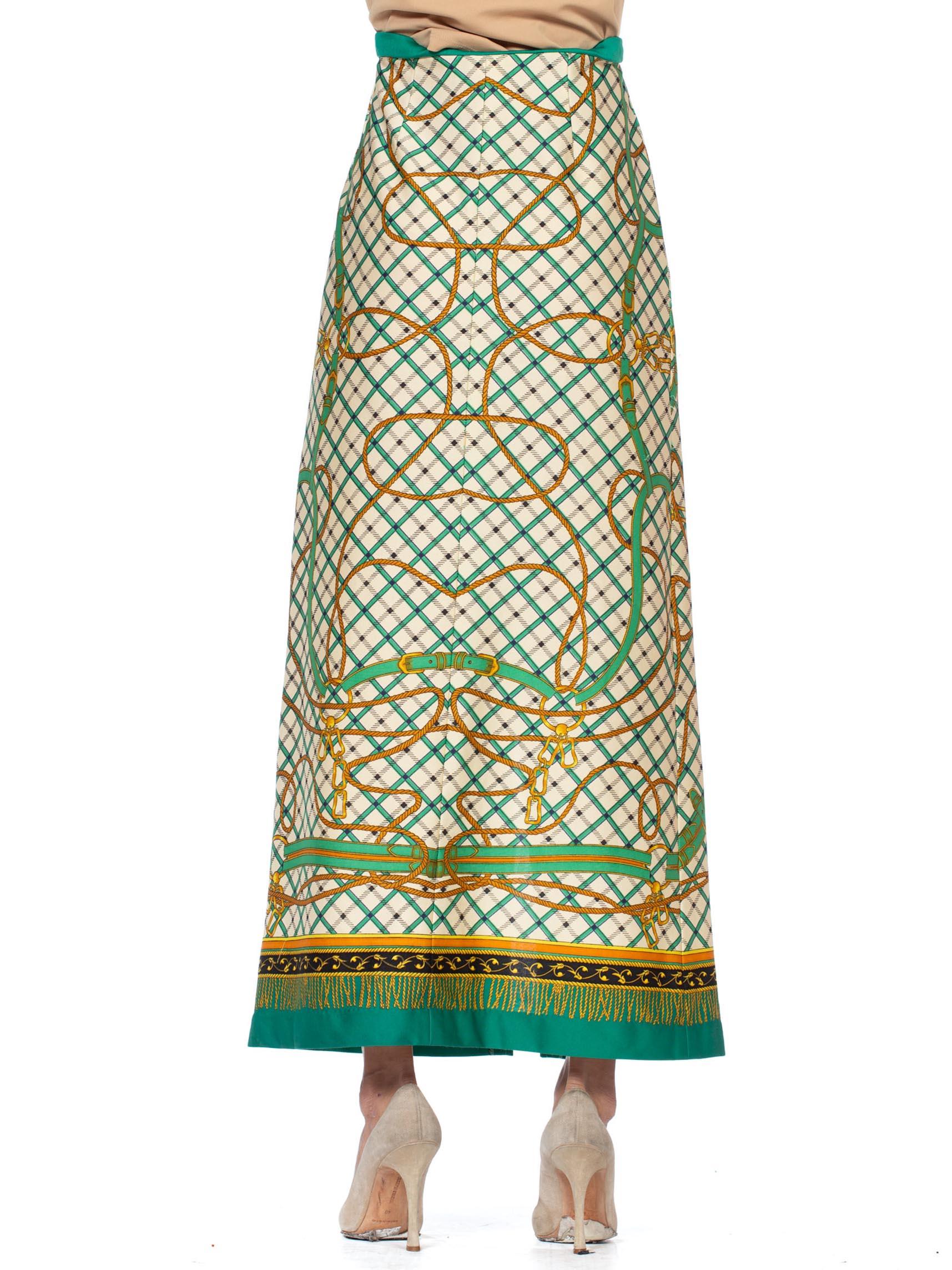 1970'S Kelly Green Polyester Jersey Equestrian Status Print Maxi Skirt In Excellent Condition In New York, NY