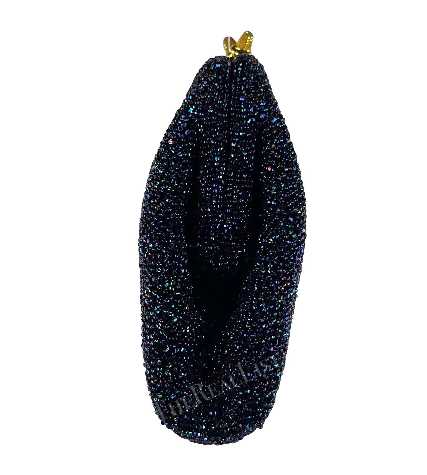 Women's 1970s Gucci Iridescent Blue Caviar Beaded Mini Evening Kiss-Lock Clutch For Sale