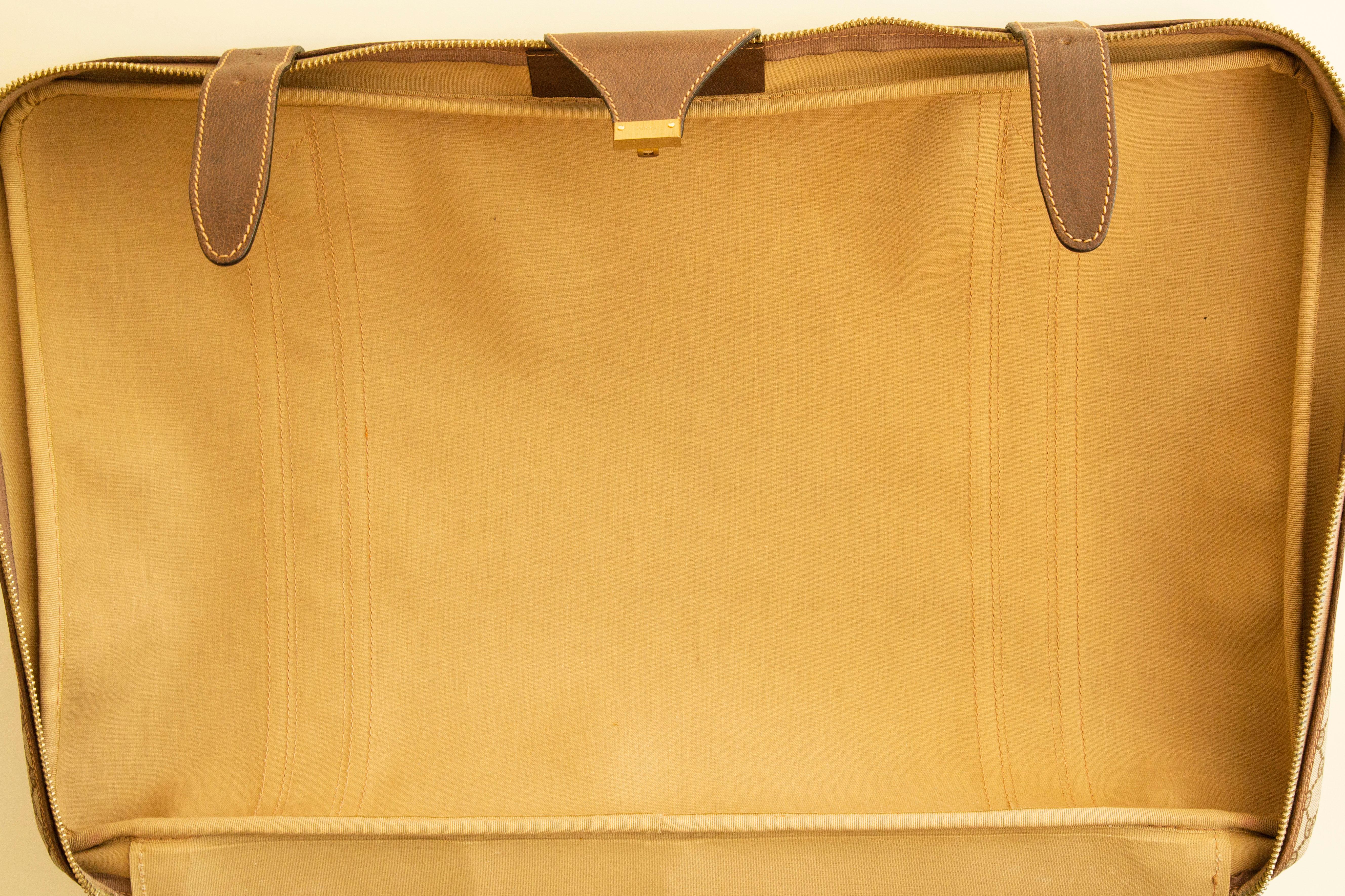 1970s Gucci Large Suitcase GG Canvas with Brown Leather Trim For Sale 14