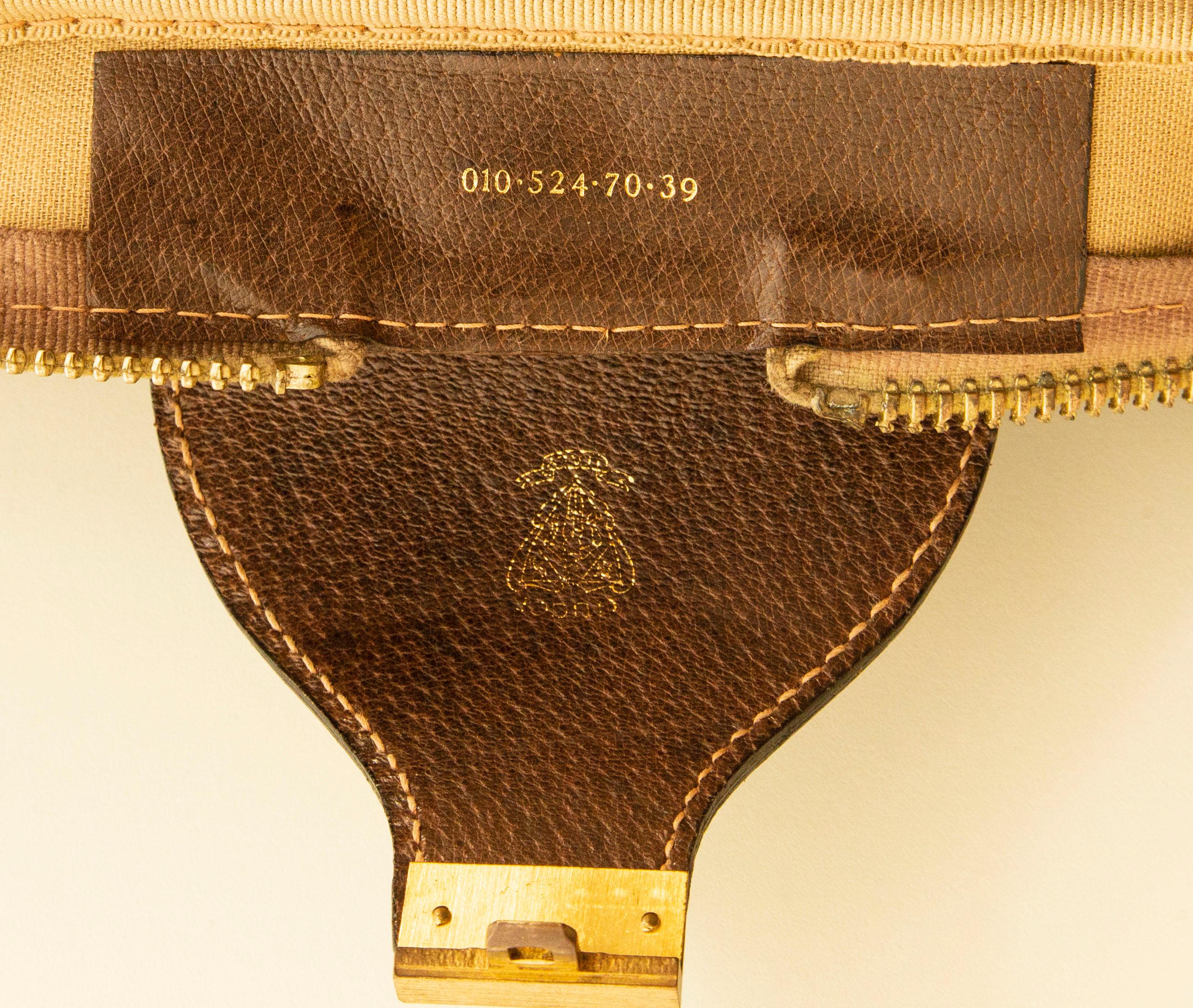 1970er Gucci Großer Koffer GG Segeltuch mit braunem Lederbesatz im Angebot 1