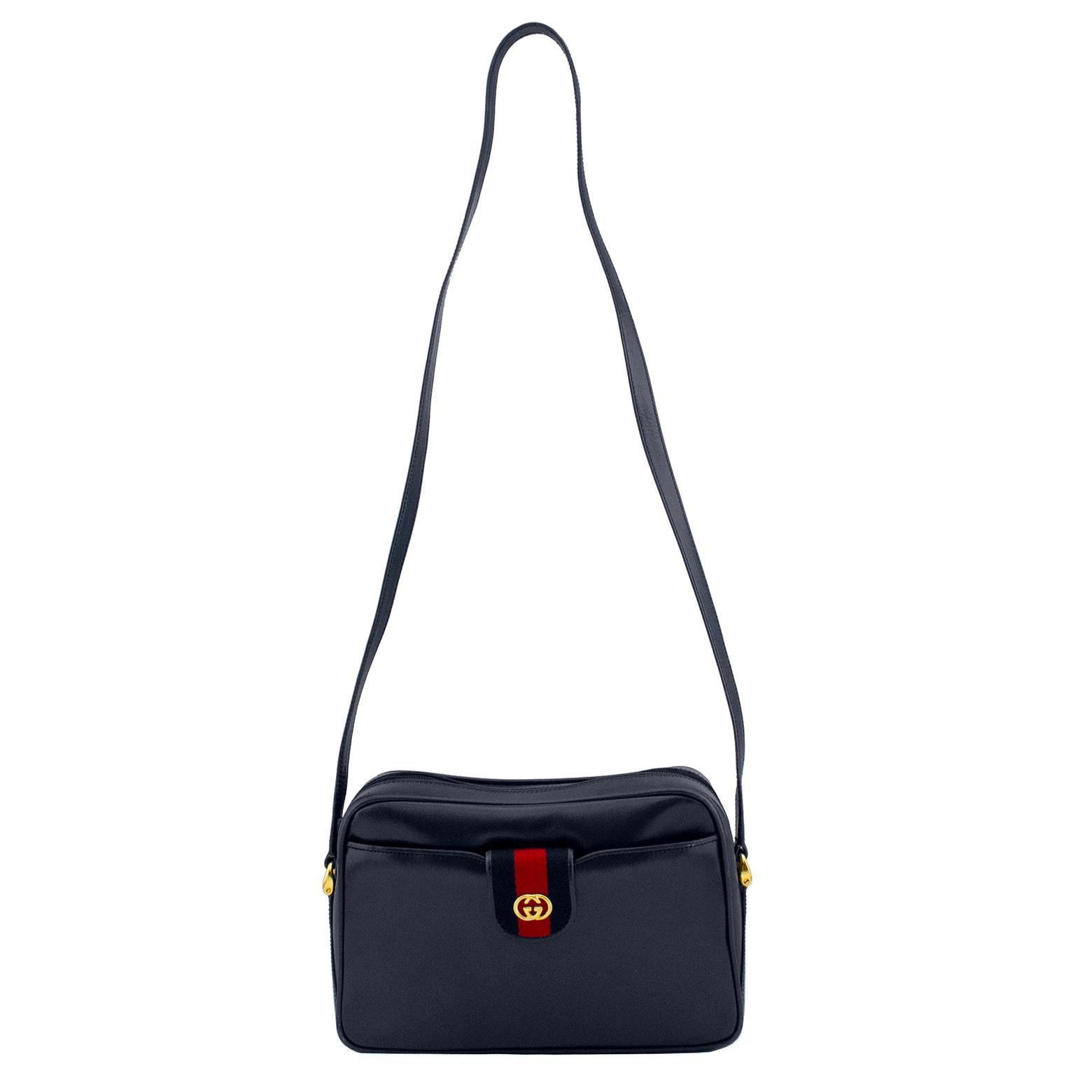 1970's Gucci Navy Leather with Red and Navy Webbing Shoulder Bag