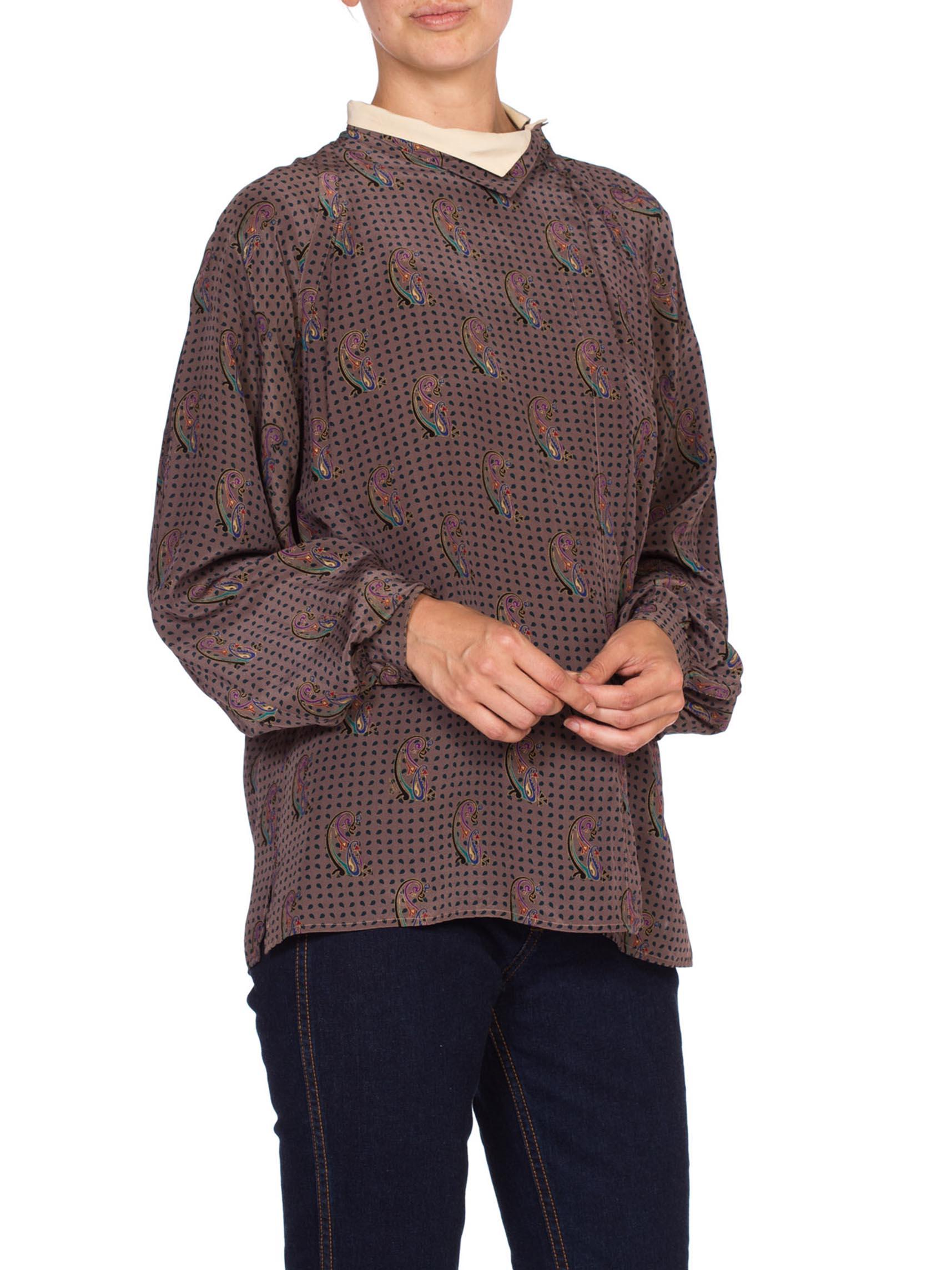 1970'S GUCCI Blusa De Seda Paisley Con Estampado Dorado Metalizado Top en venta 1