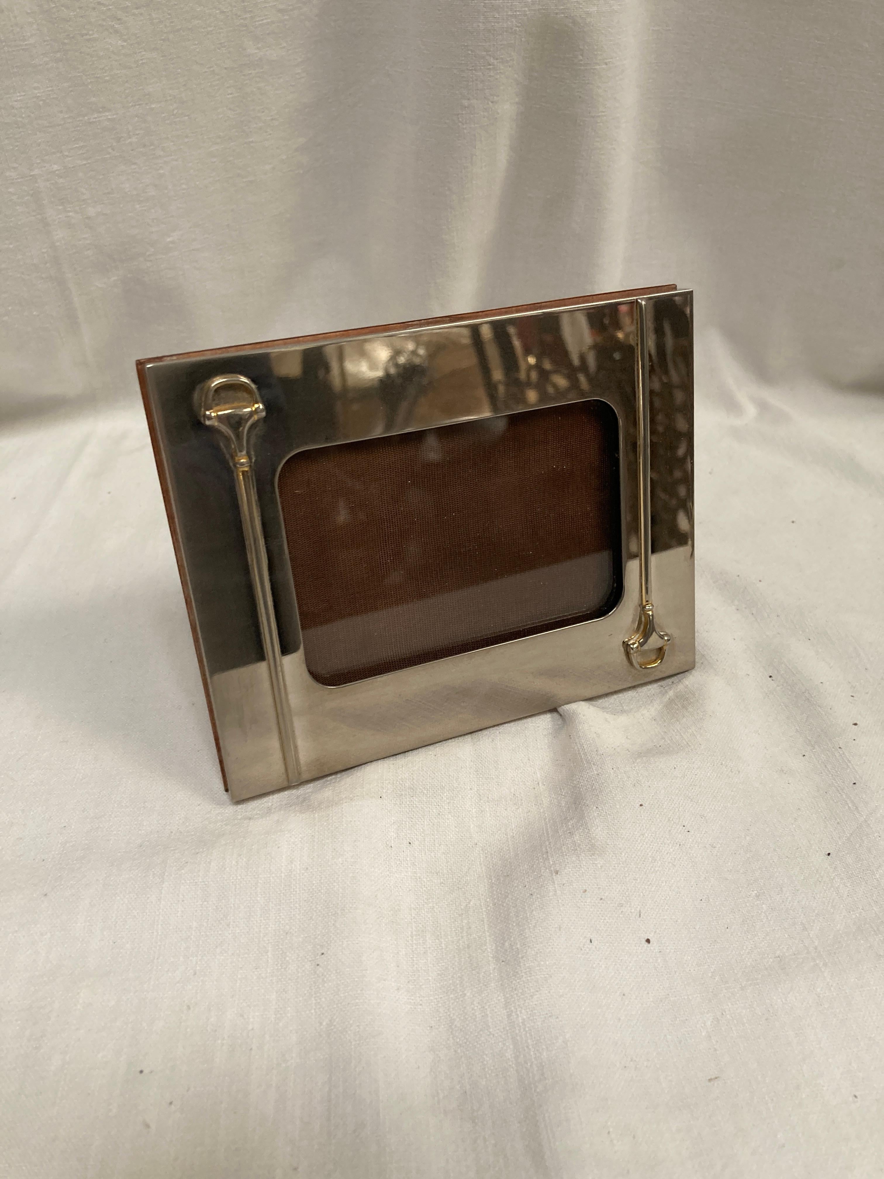 1970's Silver plated picture frame by Gucci
Great quality 
Rare vintage piece