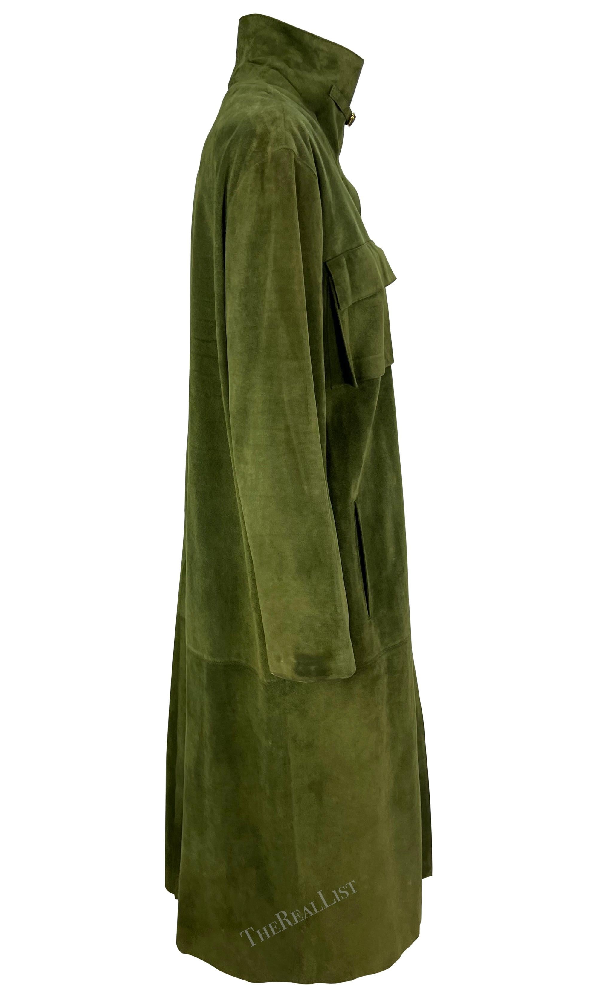 1970s Gucci Stirrup Buckle Green Suede Pocket Full-Length Oversized Trench Coat For Sale 2