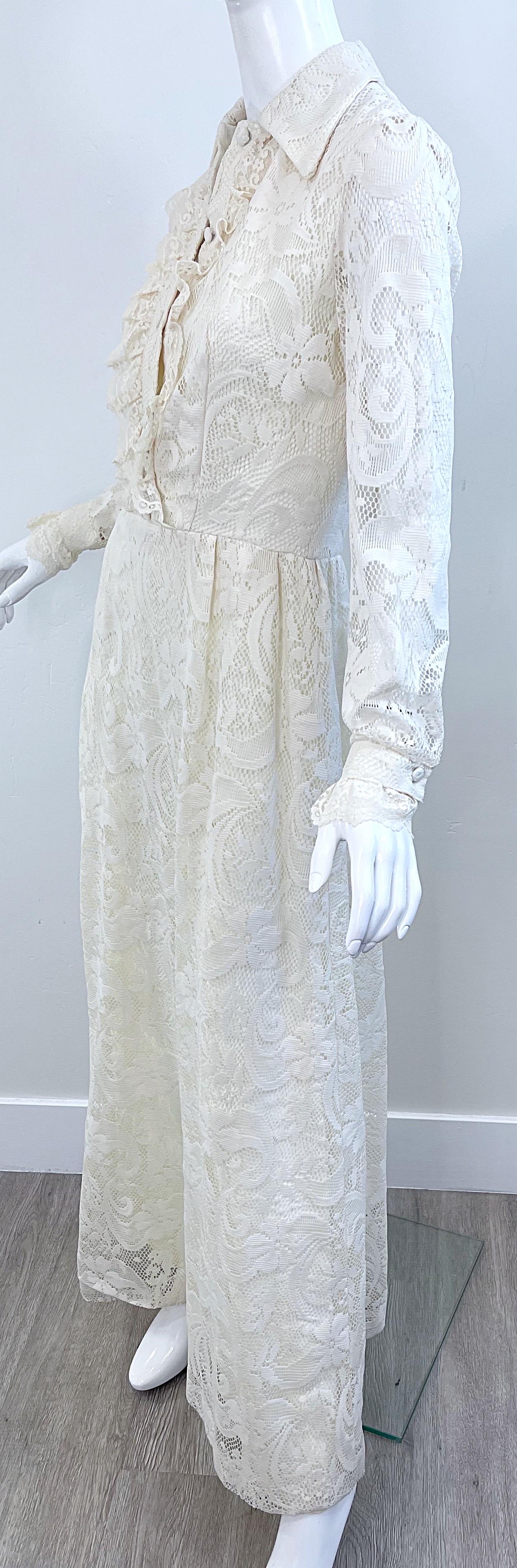 1970s Gucci Style Ivory Lace Flowers Tuxedo Vintage 70s Maxi Dress Gown In Excellent Condition For Sale In San Diego, CA