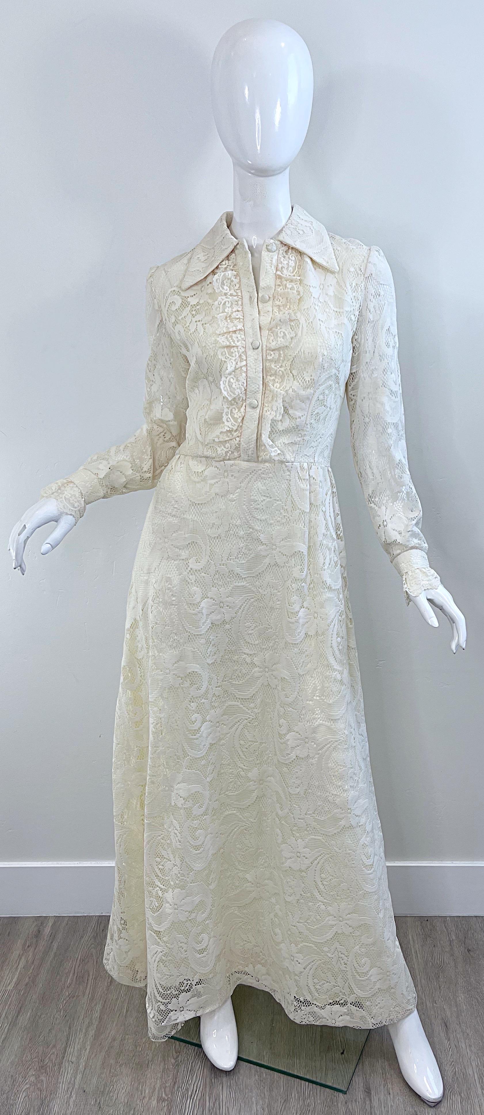 1970s Gucci Style Ivory Lace Flowers Tuxedo Vintage 70s Maxi Dress Gown For Sale 4