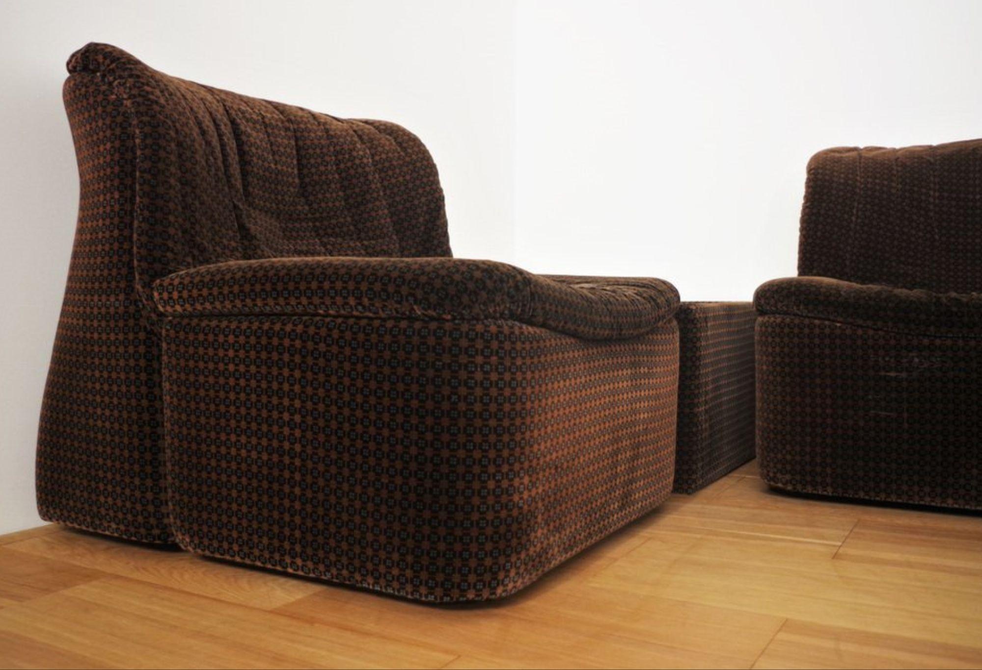1970er Guido Fareschini Emmetre Lounge Set für Mariani - 3 Sessel & Tisch im Angebot 4