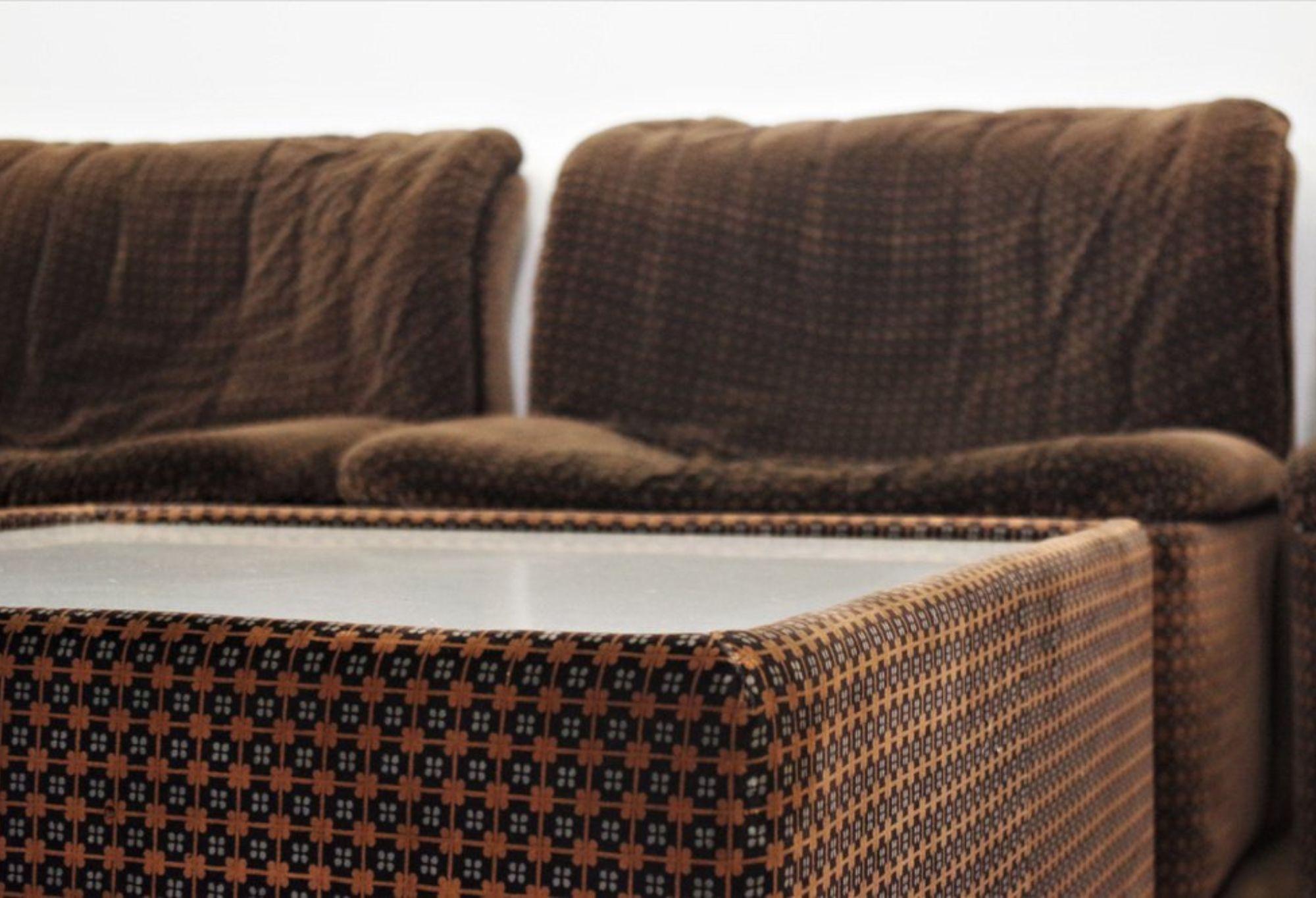 1970er Guido Fareschini Emmetre Lounge Set für Mariani - 3 Sessel & Tisch im Angebot 14