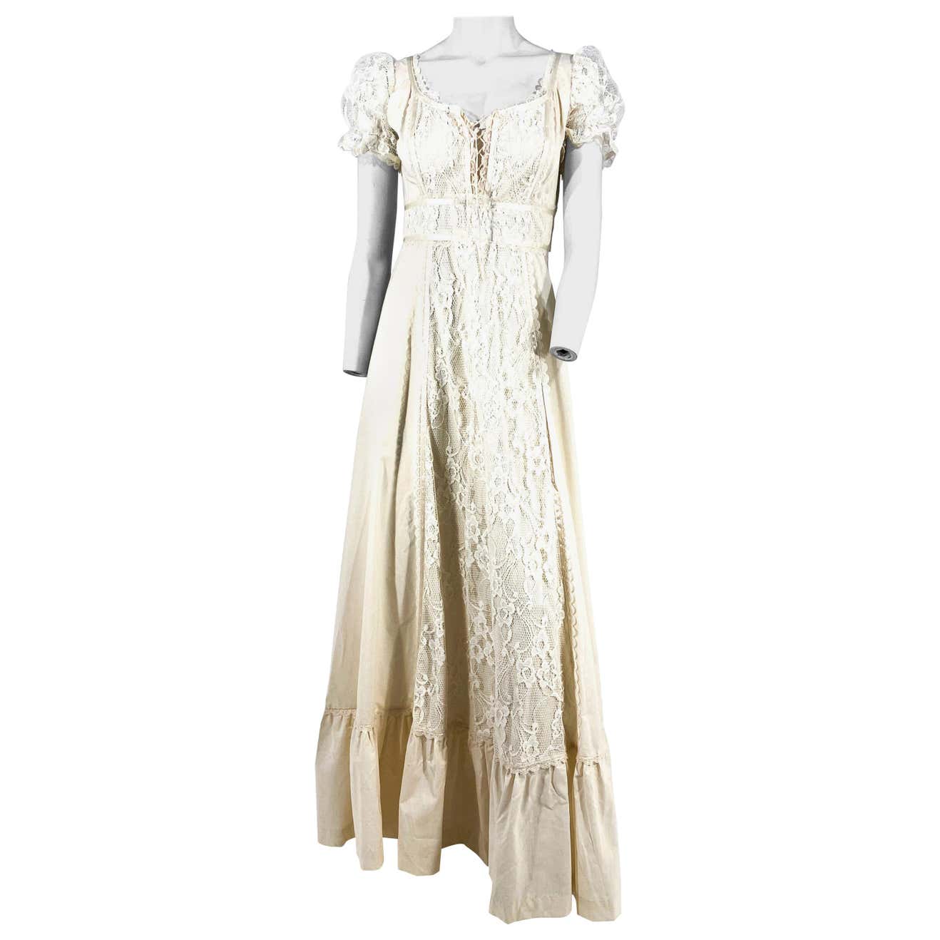 1970s Gunne Sax Cotton and Lace Cottage Dress at 1stDibs | gunny sack ...