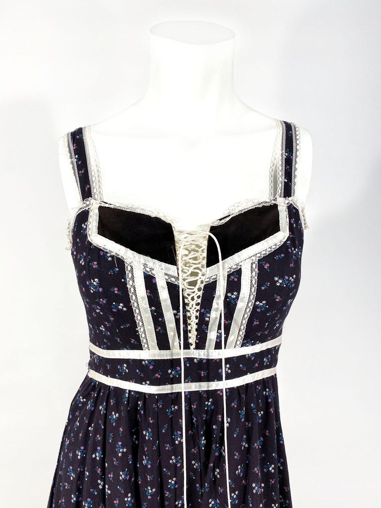 1970s Gunne Sax Navy Calico Cottage Dress at 1stDibs | gunny sack dress ...