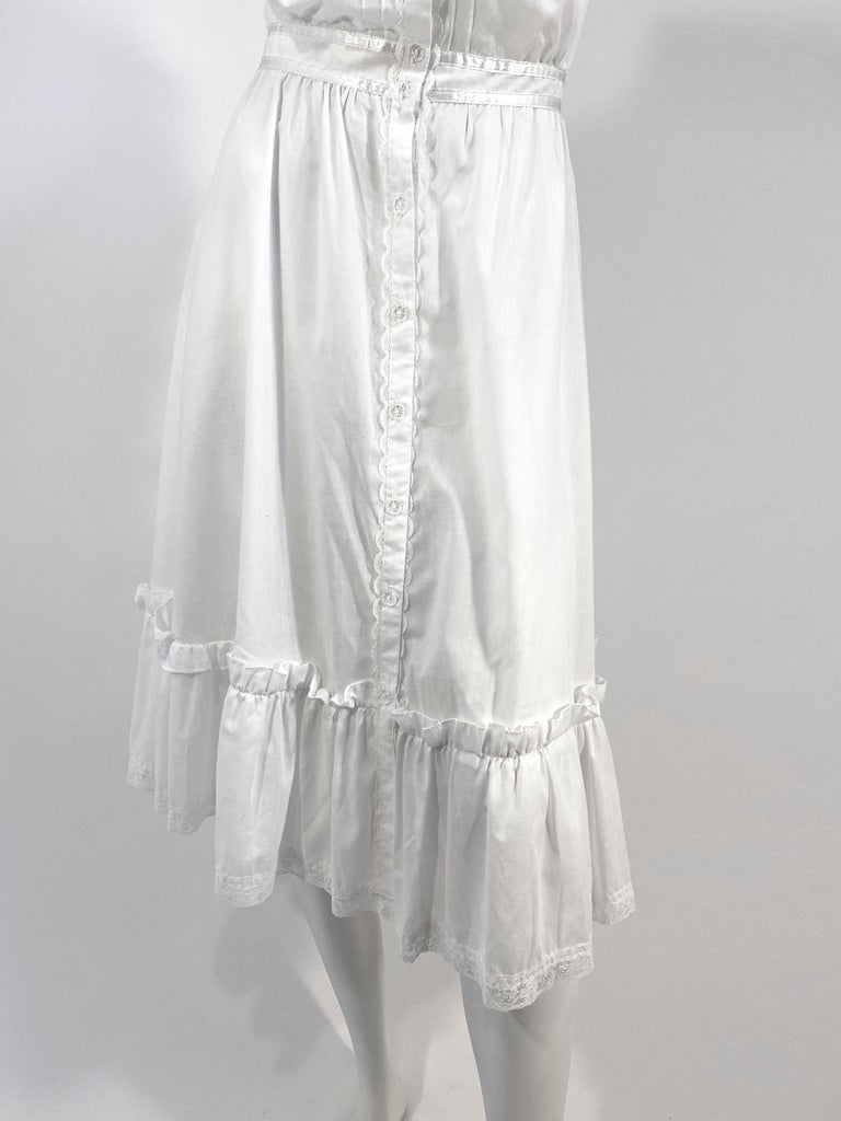 1970s Gunne Sax White Cotton Cottage Dress at 1stDibs