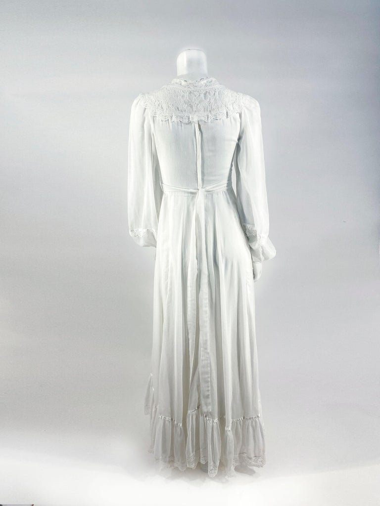 1970s Gunne Sax White Cotton Cottage Dress at 1stDibs | white gunne sax ...