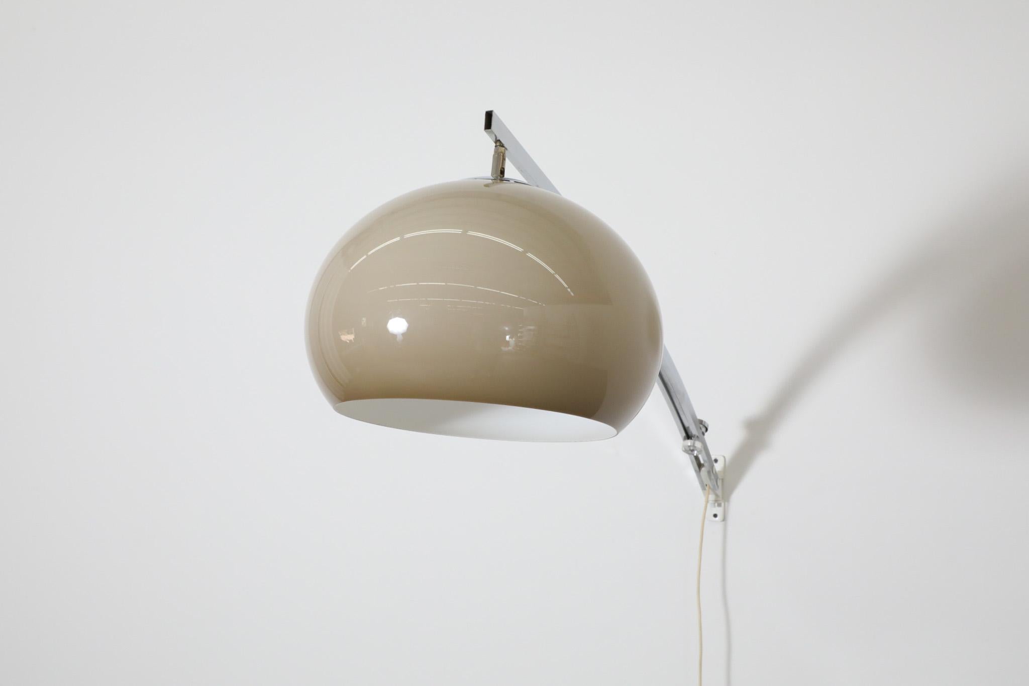 1970s Guzzini Chrome Wall Mounted Arc Lamp with Plexi Globe Shade and Dimmer For Sale 1