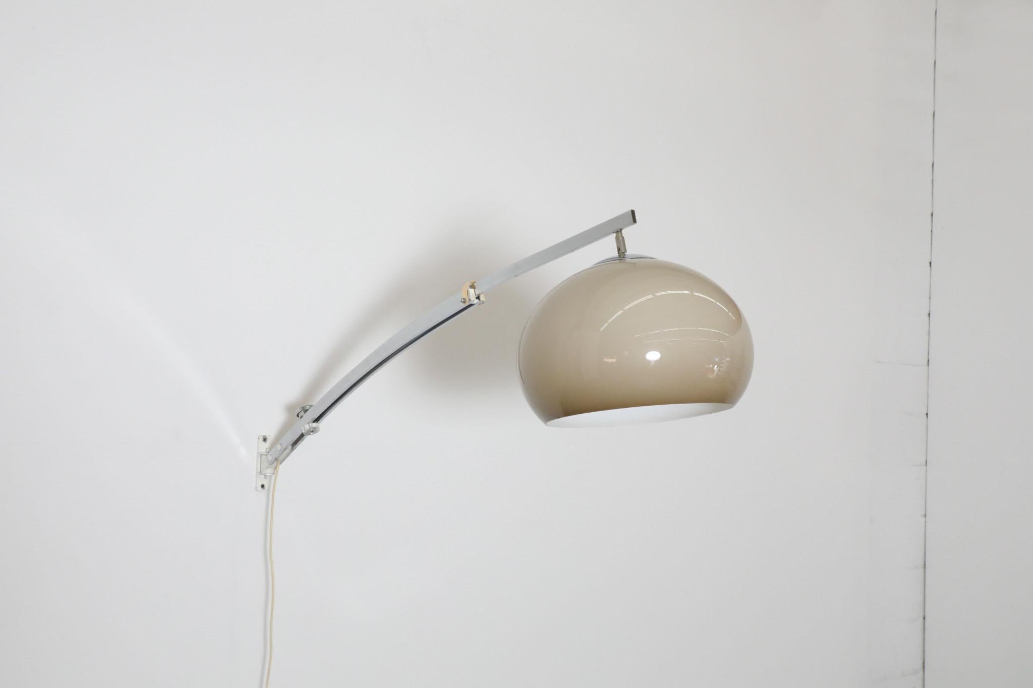 1970s Guzzini Chrome Wall Mounted Arc Lamp with Plexi Globe Shade and Dimmer For Sale 3
