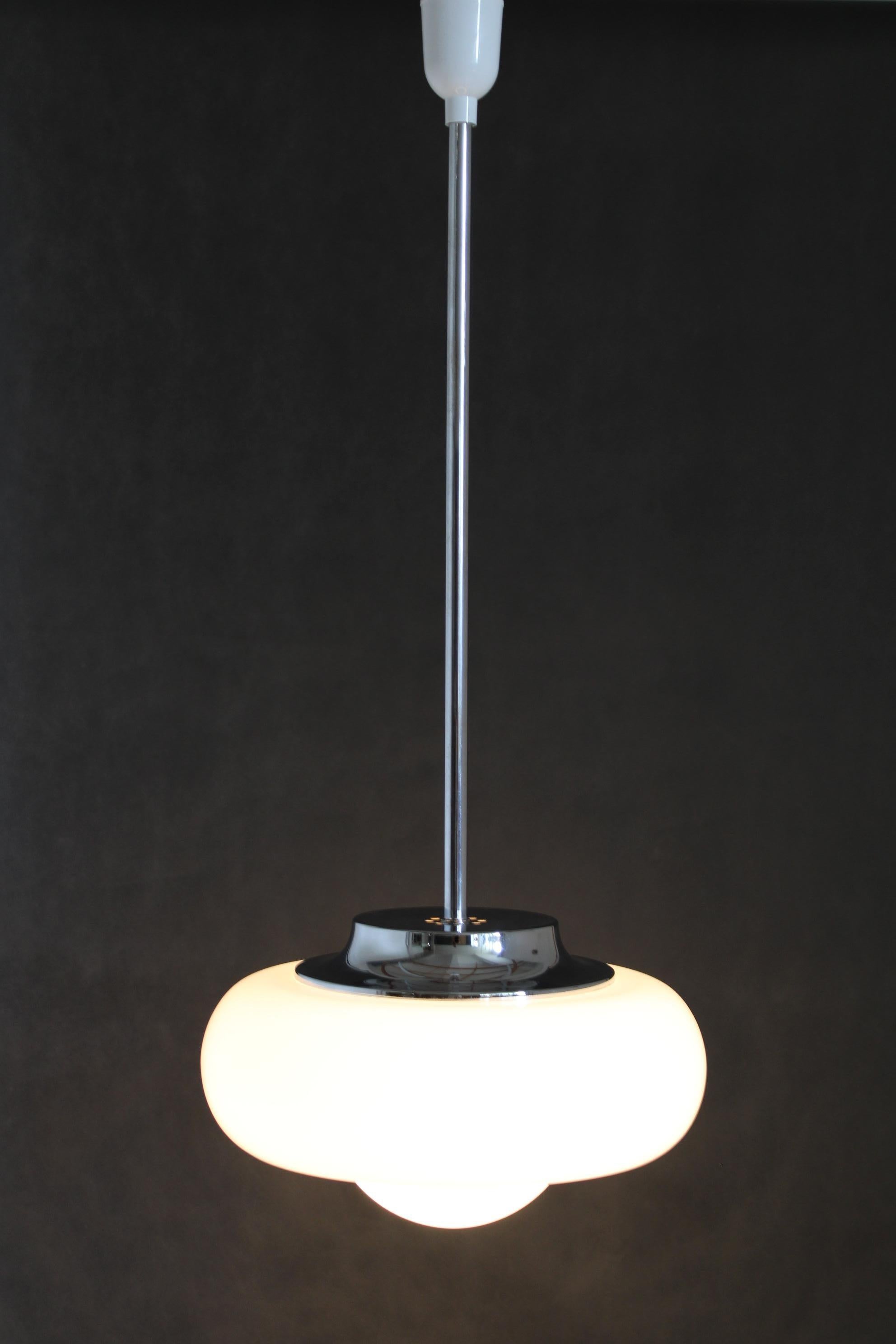 Lampada a sospensione Guzzini degli anni '70, Italia in vendita 3