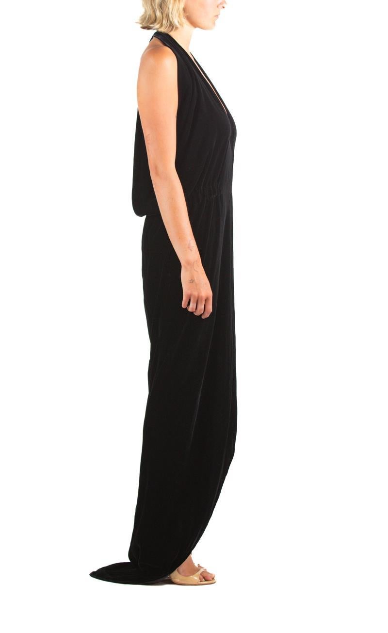 1970S Halston Black Bias Cut Silk Velvet Low Gown Nwt In Excellent Condition For Sale In New York, NY