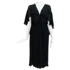 Vestido envolvente de gasa de seda negra HALSTON de los años 70
