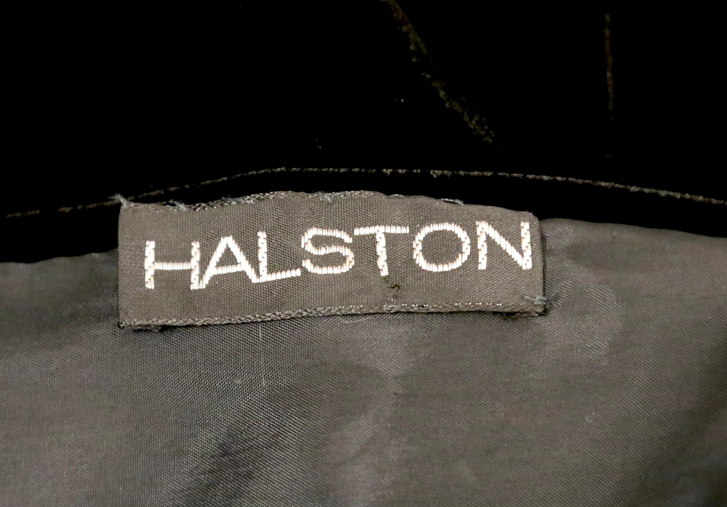 Robe de coupe en biais en velours noir Halston, années 1970 en vente 5