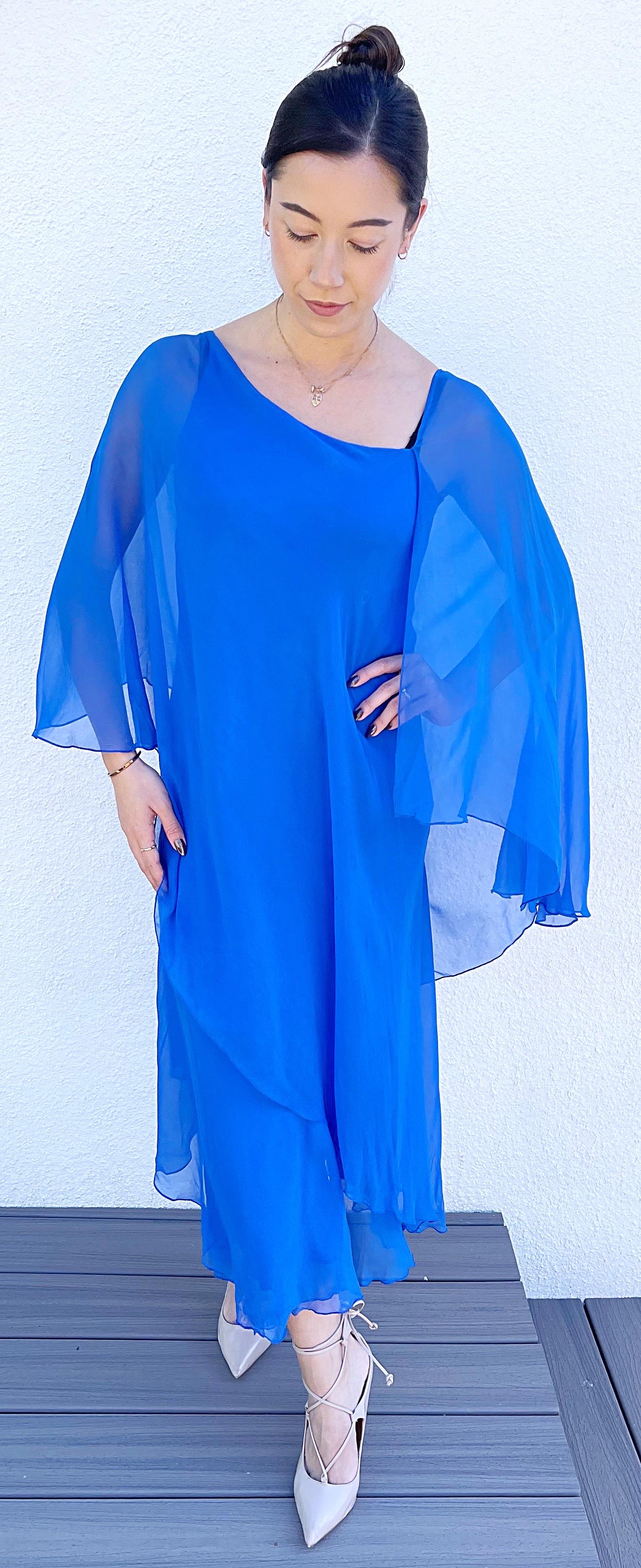1970s Halston Cerulean Blue Silk Chiffon Blue Size 6 / 8 70s Goddess Gown Dress In Good Condition For Sale In San Diego, CA