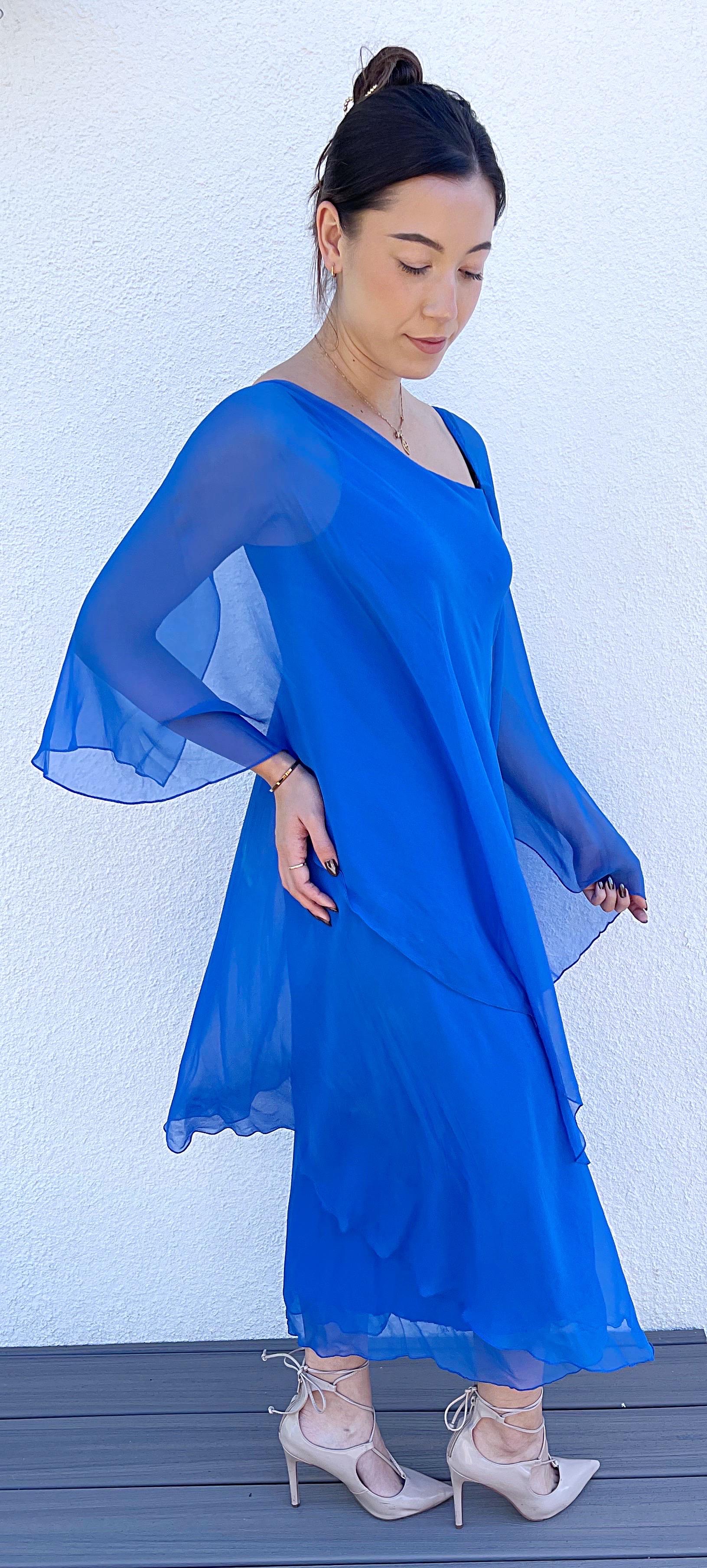 1970er Halston Cerulean Blau Seide Chiffon Blau Größe 6 / 8 70er Göttin Kleid im Angebot 4