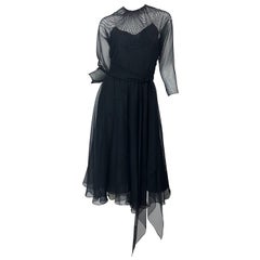 1970er Halston Couture Schwarzes langärmeliges Kleid aus Seide und Chiffon mit Perlen aus den 70ern