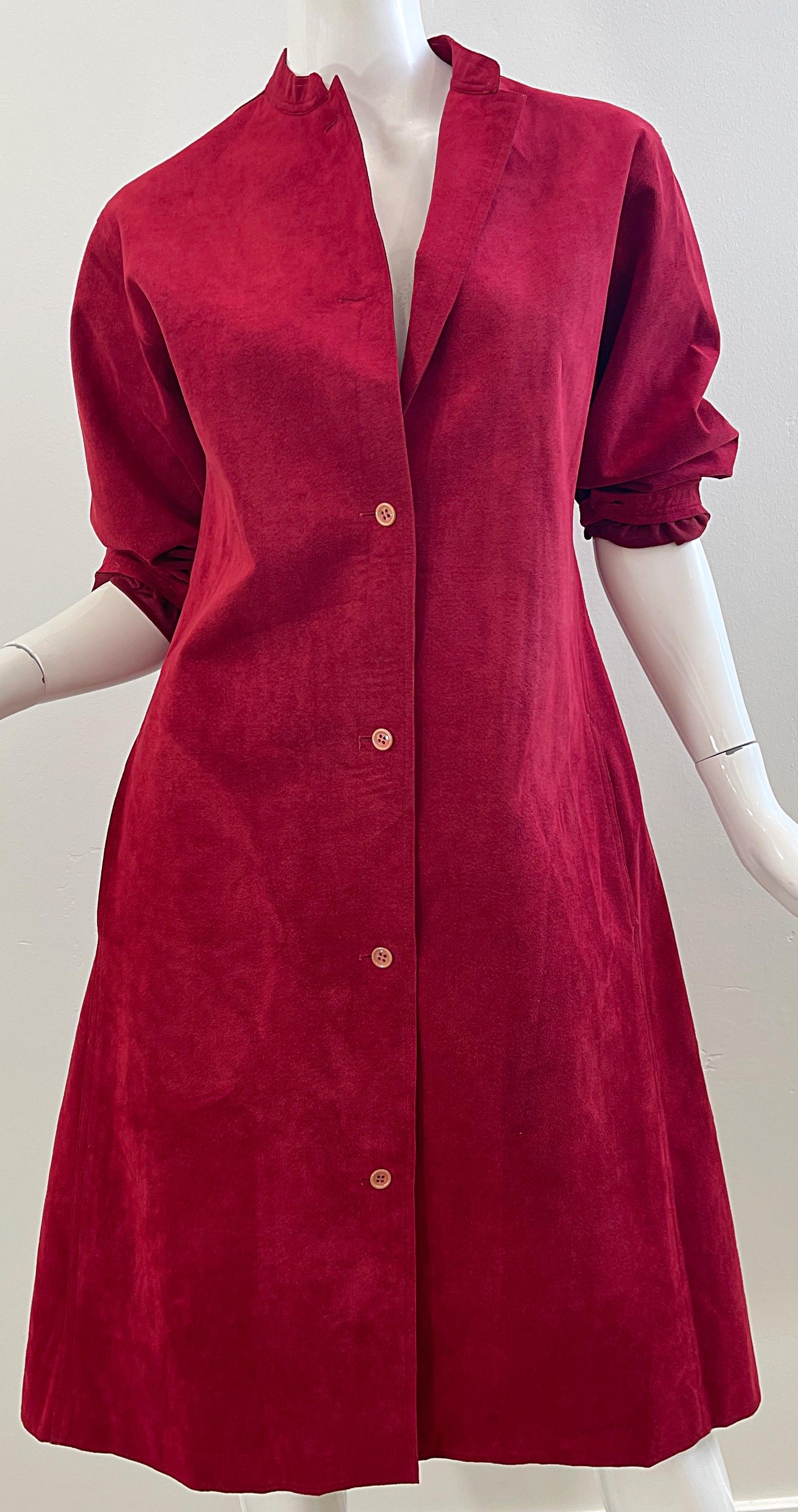 1970 Halston Crimson Red Ultra Suede Long Sleeve Vintage 70s Shirt Dress Pour femmes en vente