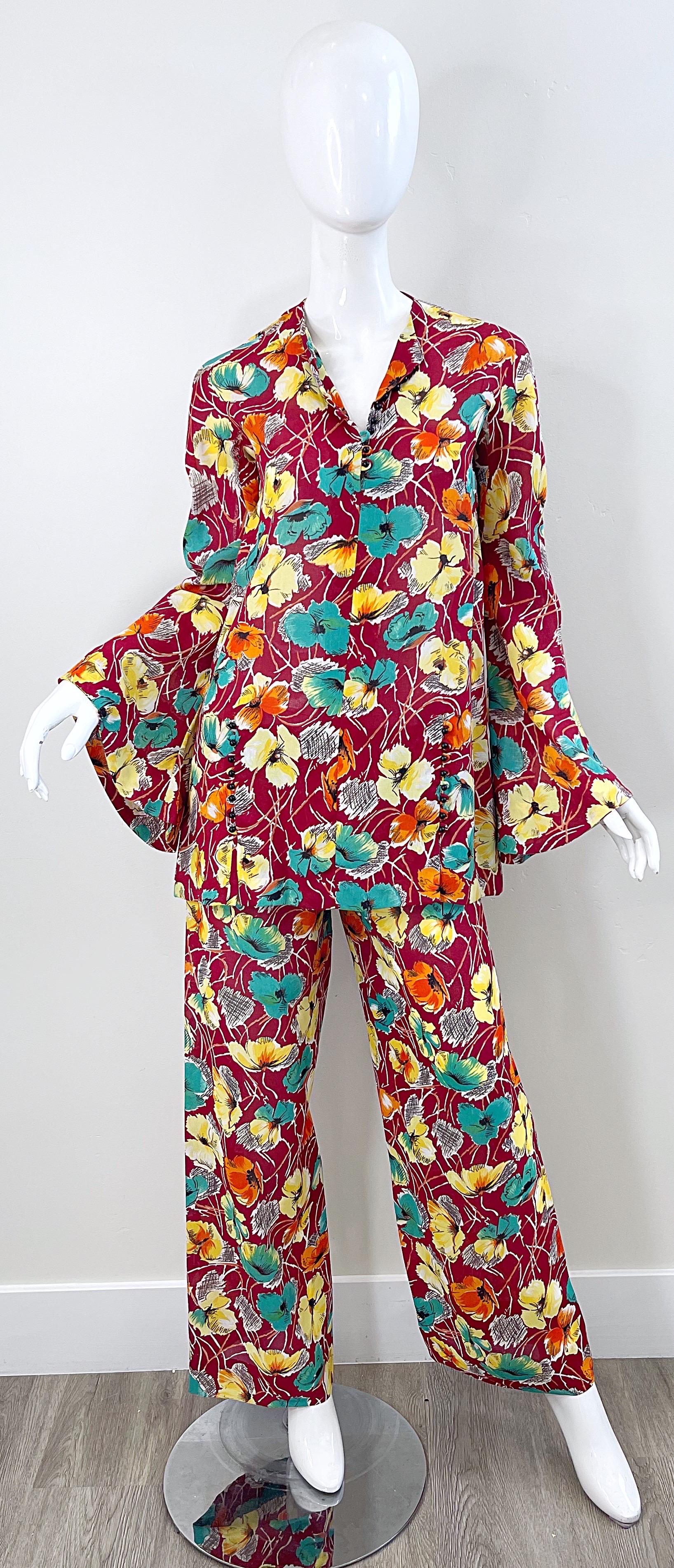 1970s Halston For Study Design Flower Silk Crepe Vintage 70s Tunic + Trousers For Sale 7