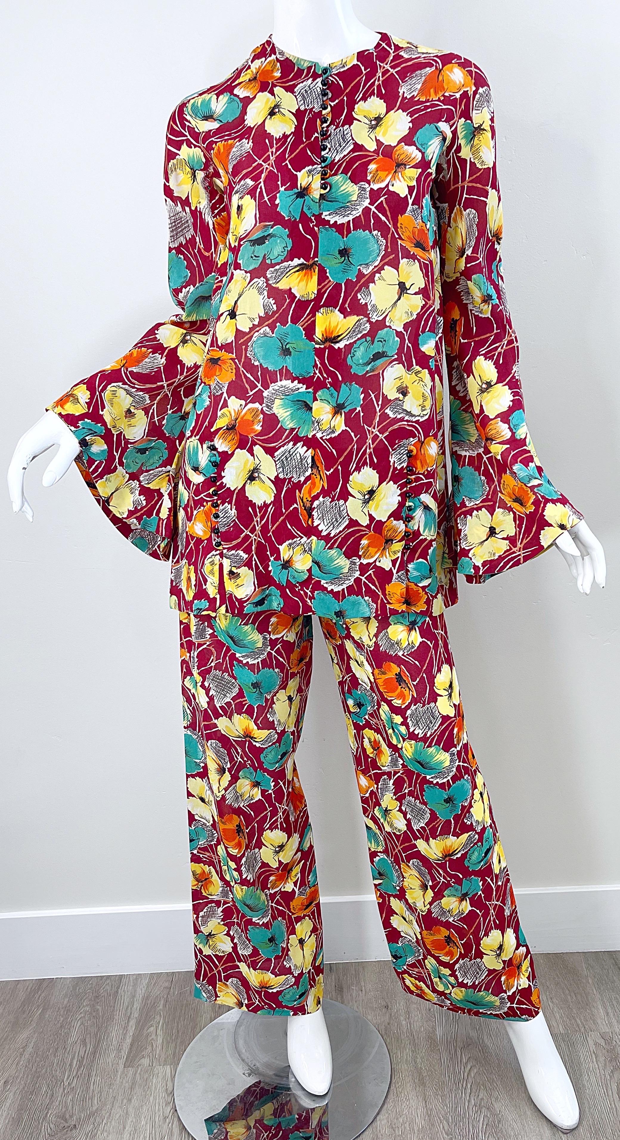 1970s Halston For Study Design Flower Silk Crepe Vintage 70s Tunic + Trousers For Sale 10