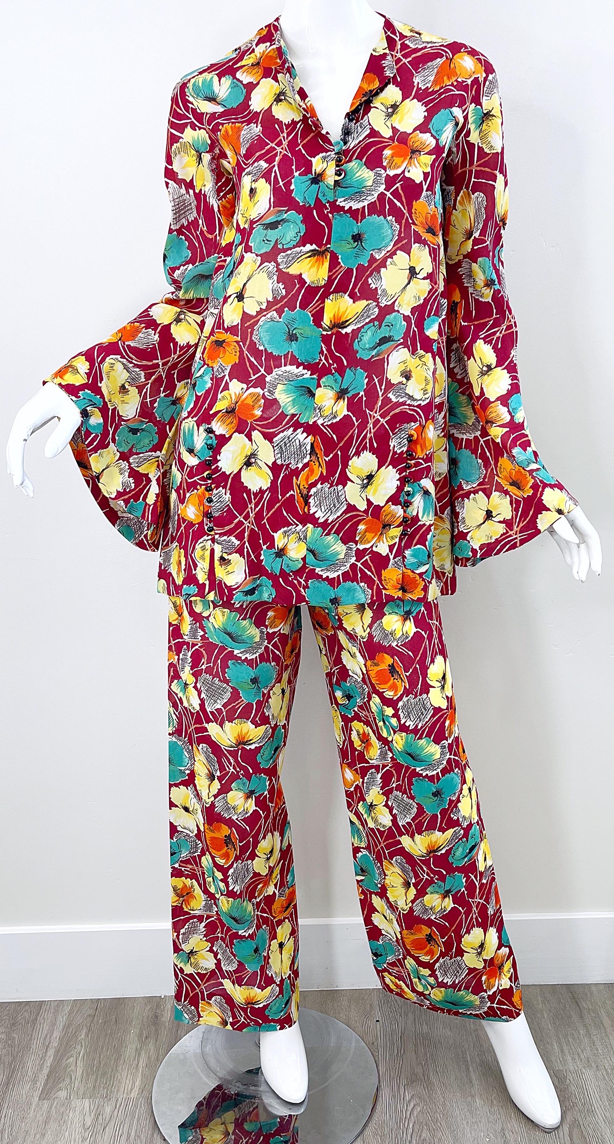 1970s Halston For Study Design Flower Silk Crepe Vintage 70s Tunic + Trousers For Sale 3