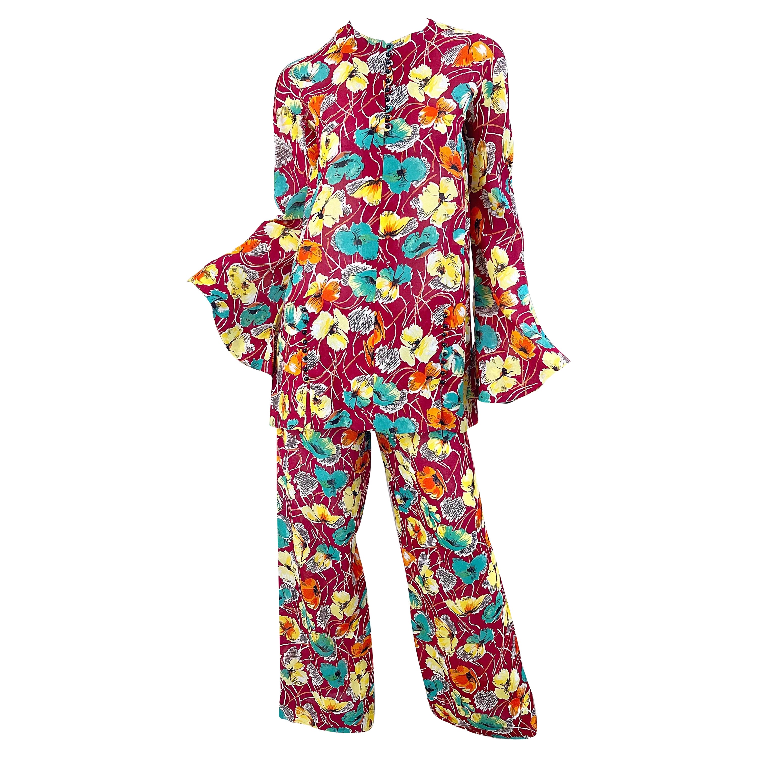 1970s Halston Para Estudio Diseño Flor Crepe Seda Vintage 70s Túnica + Pantalones en venta