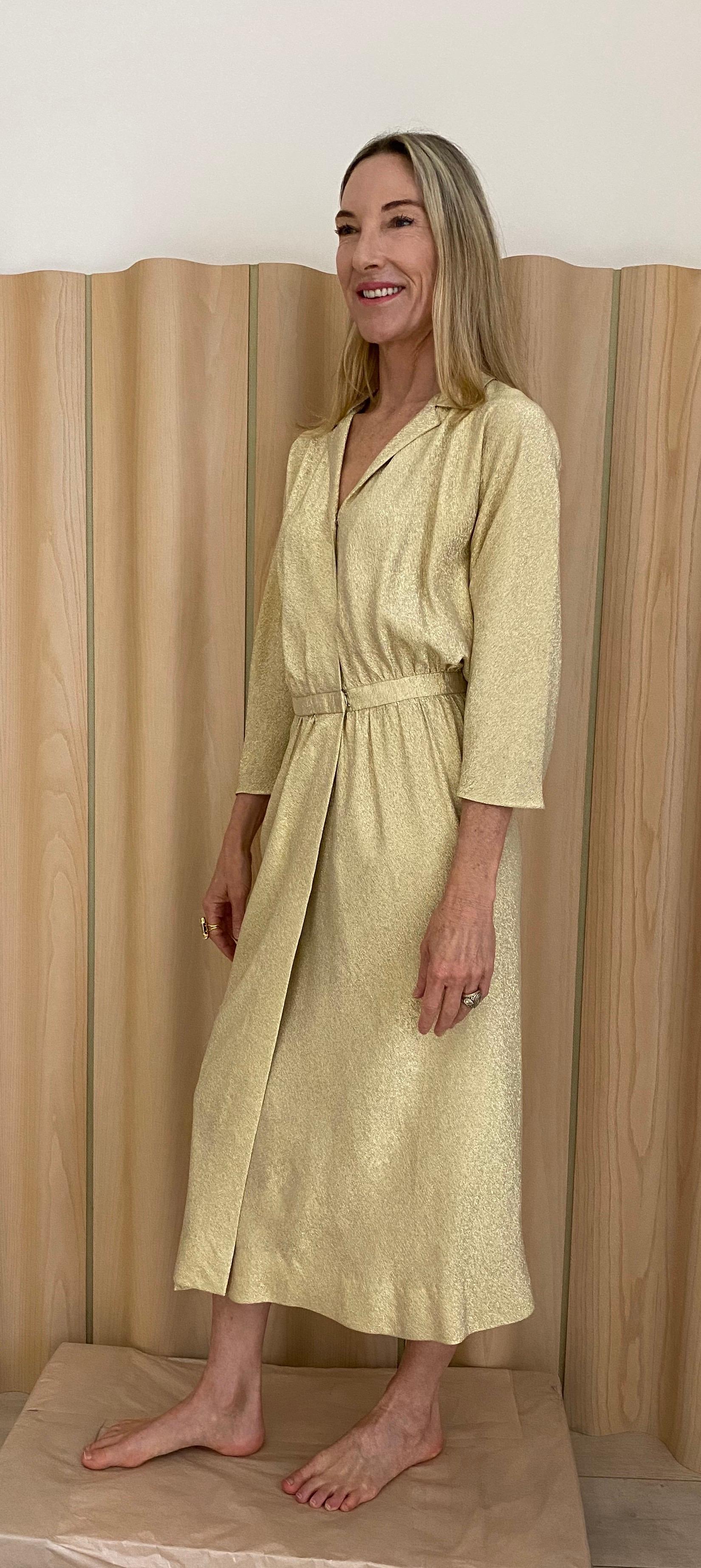 Studio 54 vintage Halston gold silk Lamè wrap dress.
Fit size 2/4
Dress has flaw ( see inside patch) photo attached
All sales is final