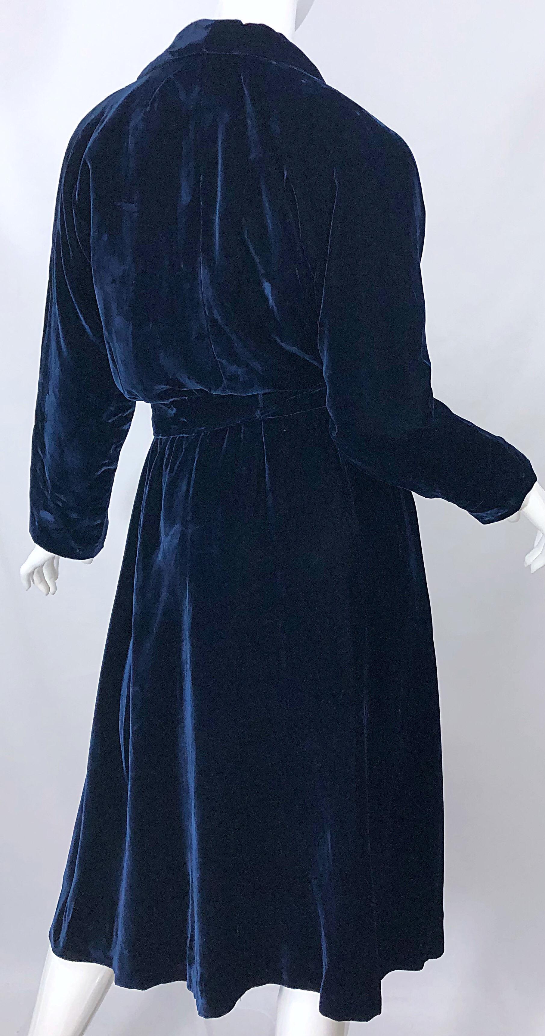 1970s Halston Midnight Navy Blue Silk Velvet Vintage 70s Plunge Faux Wrap Dress For Sale 1