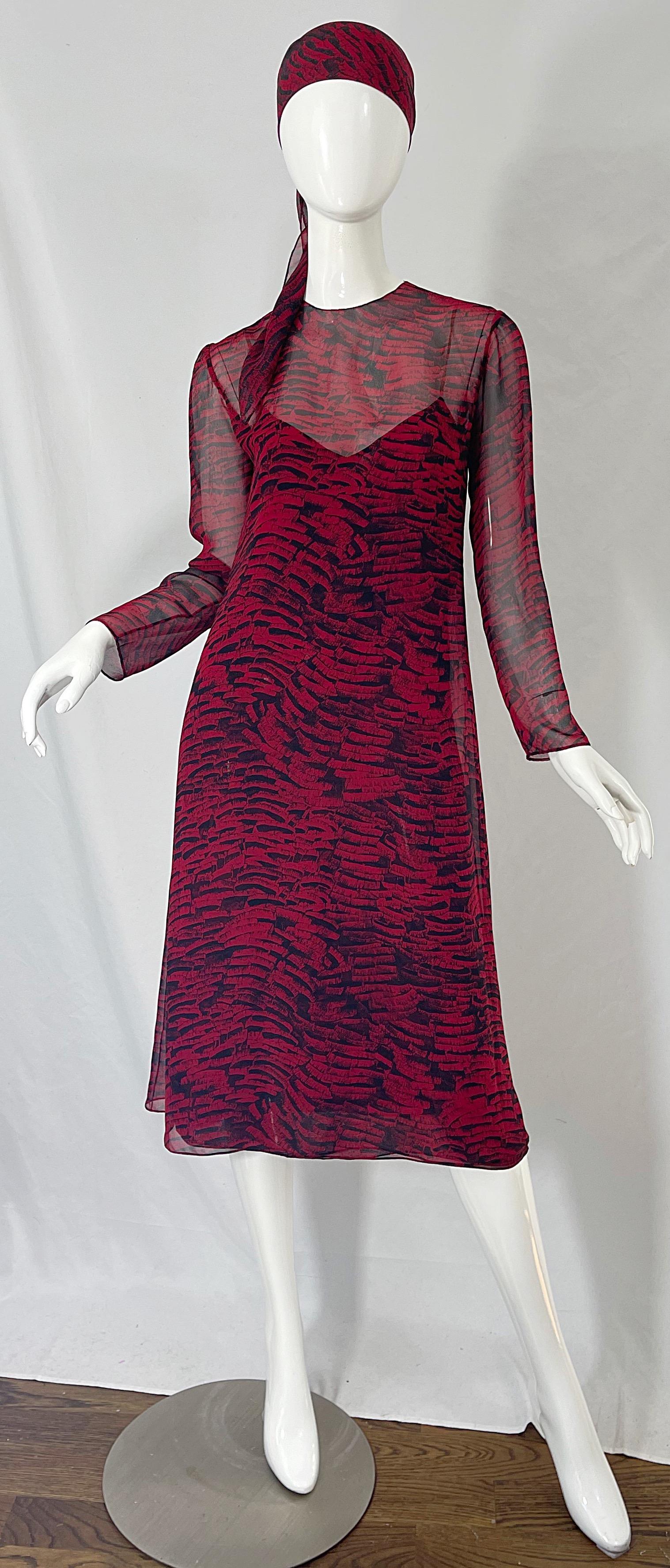 1970s Halston Red + Black Abstract Animal Print Three Piece 70s Dress Ensemble In Excellent Condition For Sale In San Diego, CA