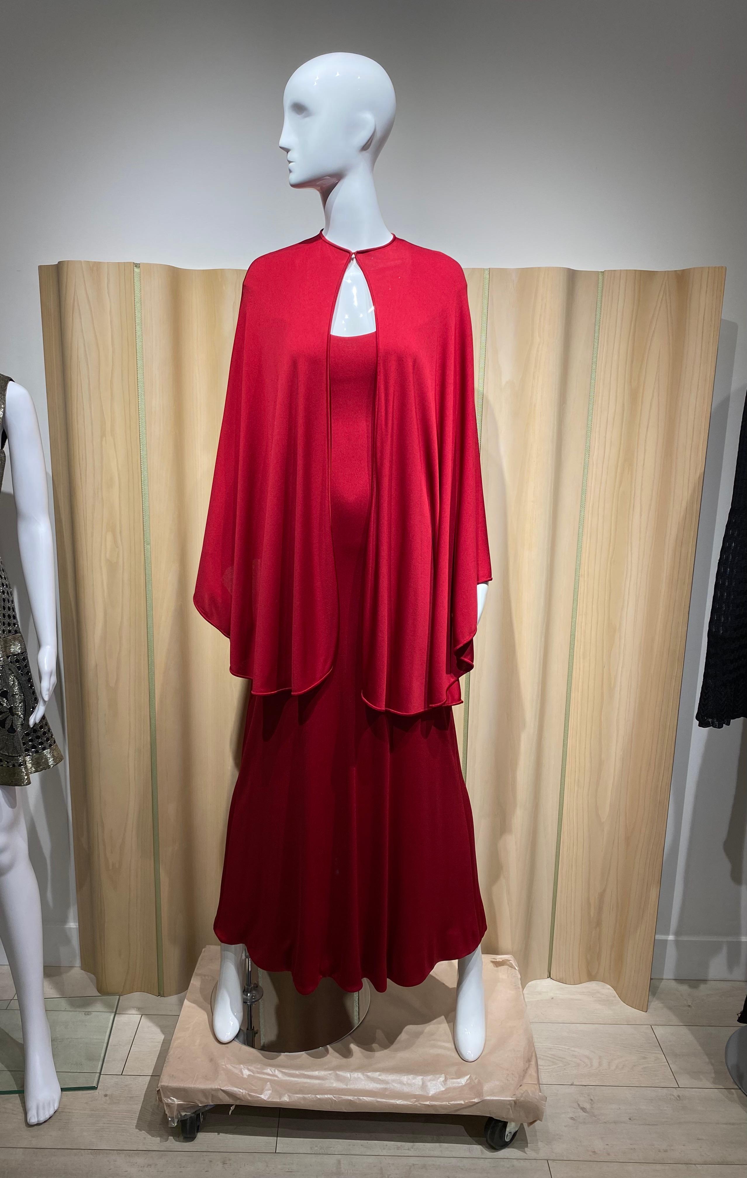 1970s Halston Red Jersey Maxi Dress with Cape In Good Condition For Sale In Beverly Hills, CA