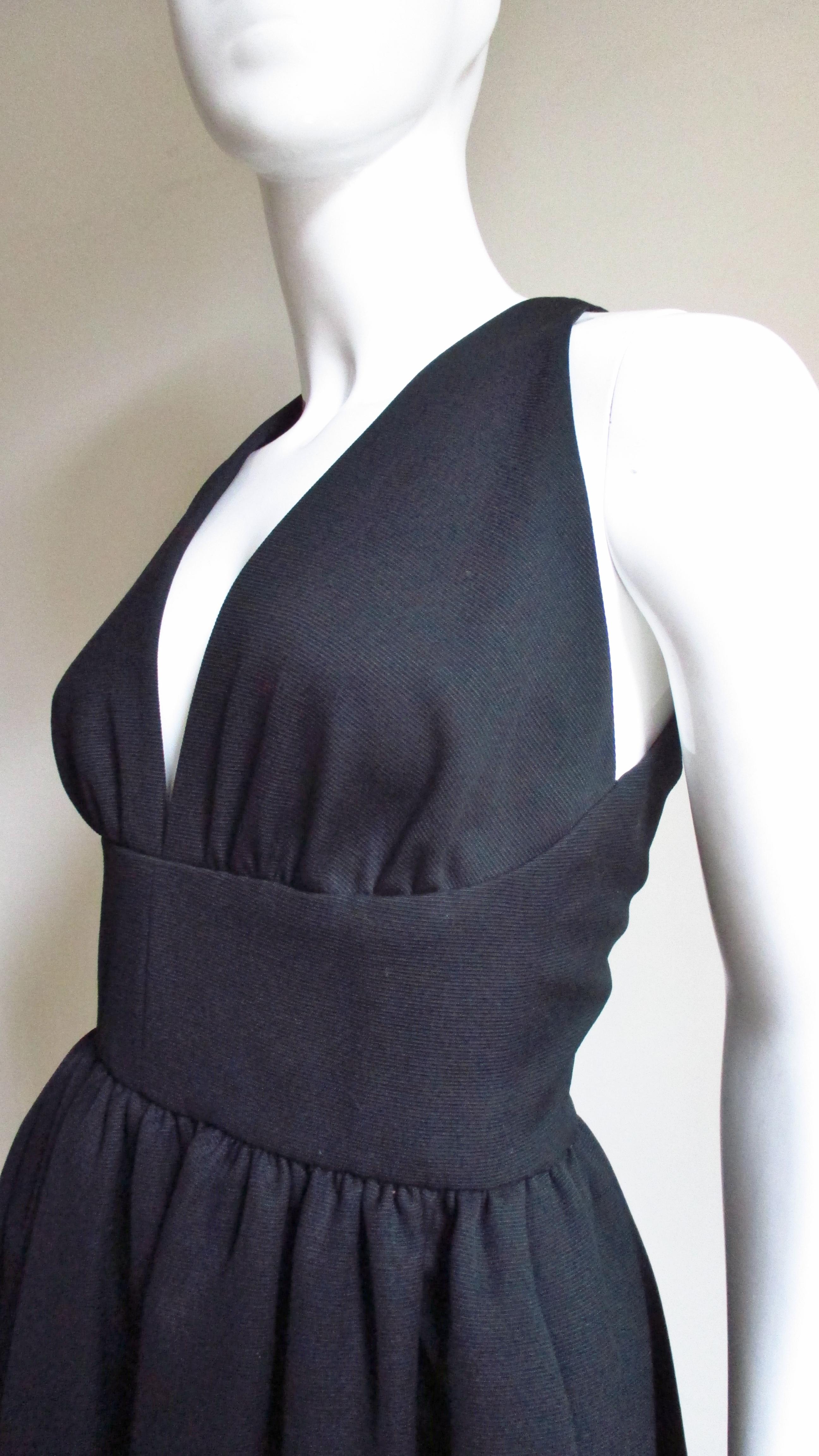 1970s Halston Silk Dress In Good Condition In Water Mill, NY