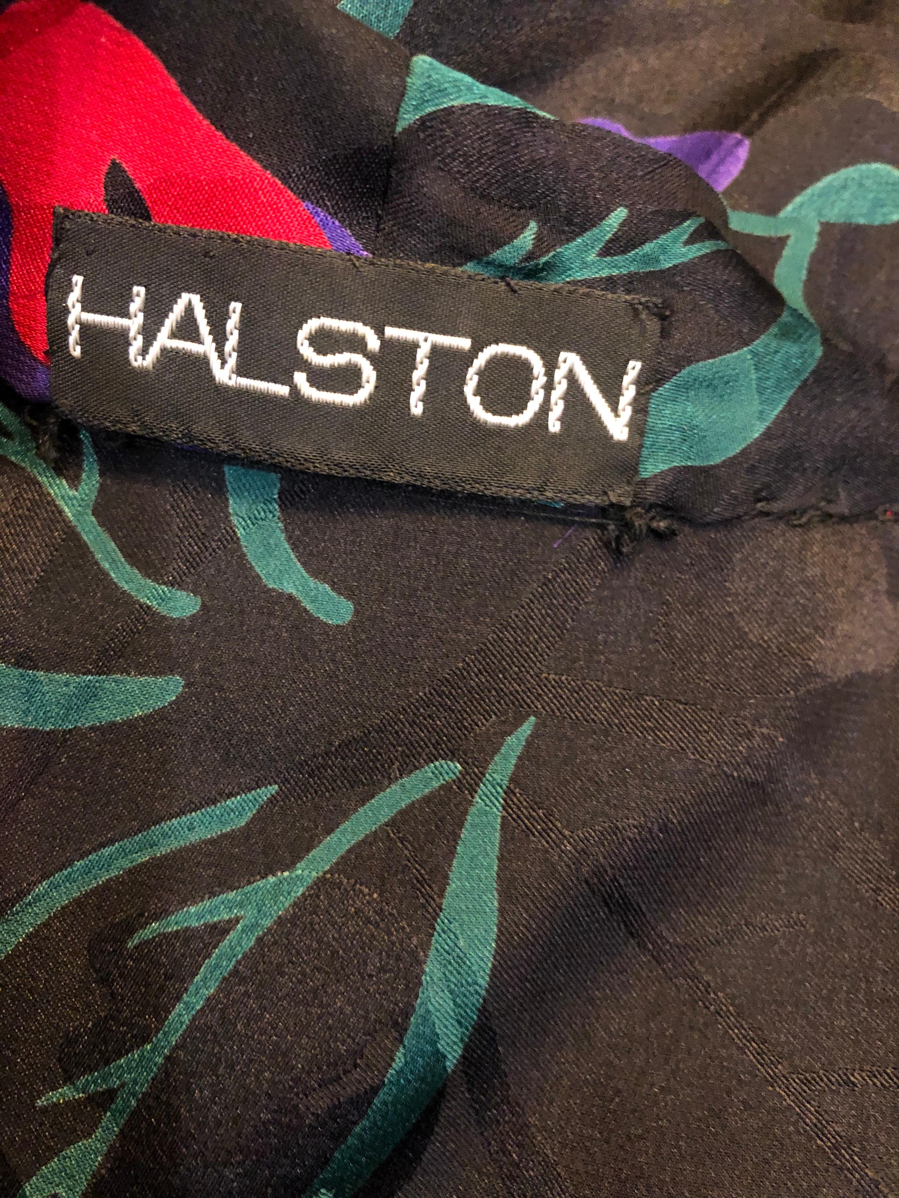 Halston - Robe portefeuille vintage en soie damassée avec imprimé pervenche, taille 12/14, années 70 en vente 12