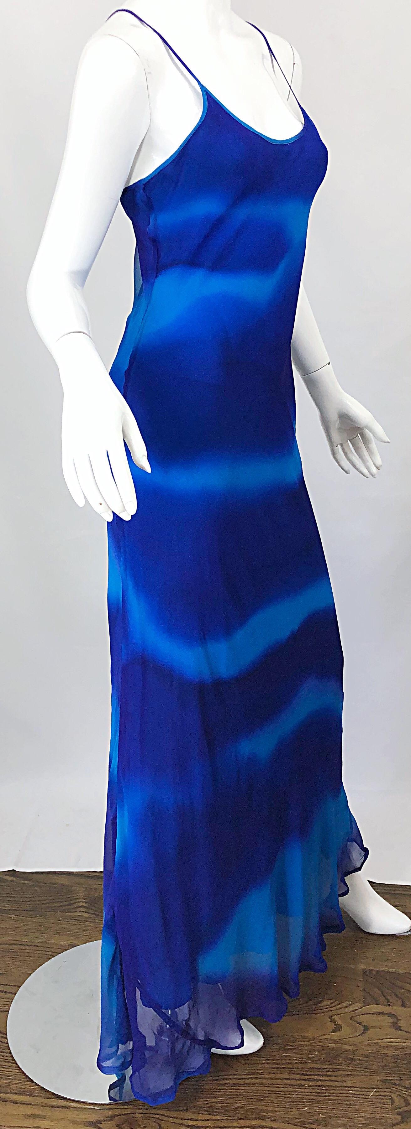 1970s Halston Tie Dyed Blue Silk Vintage 70s Dress Jacket Ensemble For Sale 2