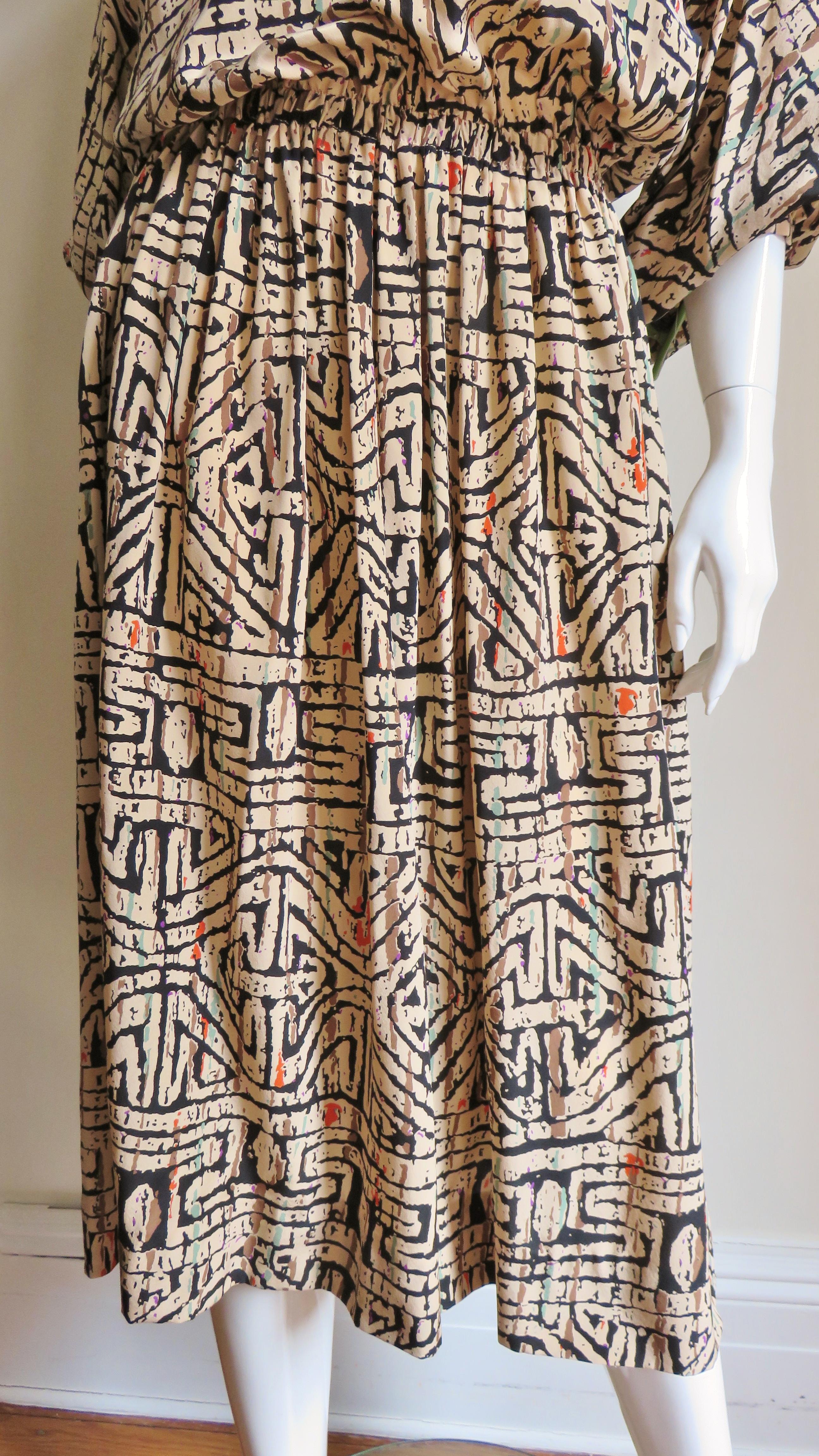 Halston Abstract Print Blouson Dress 1970s 2