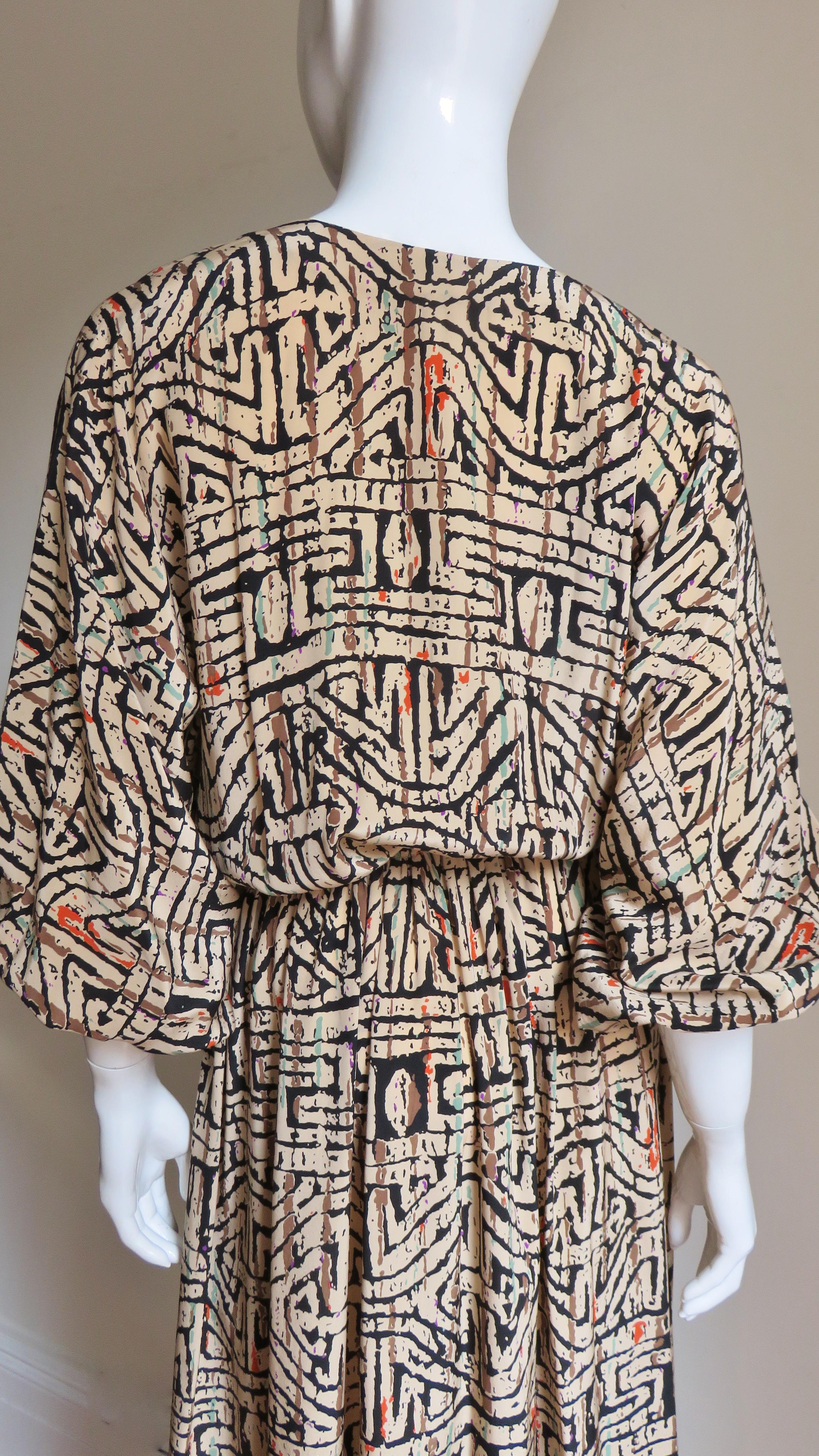 Halston Abstract Print Blouson Dress 1970s 6