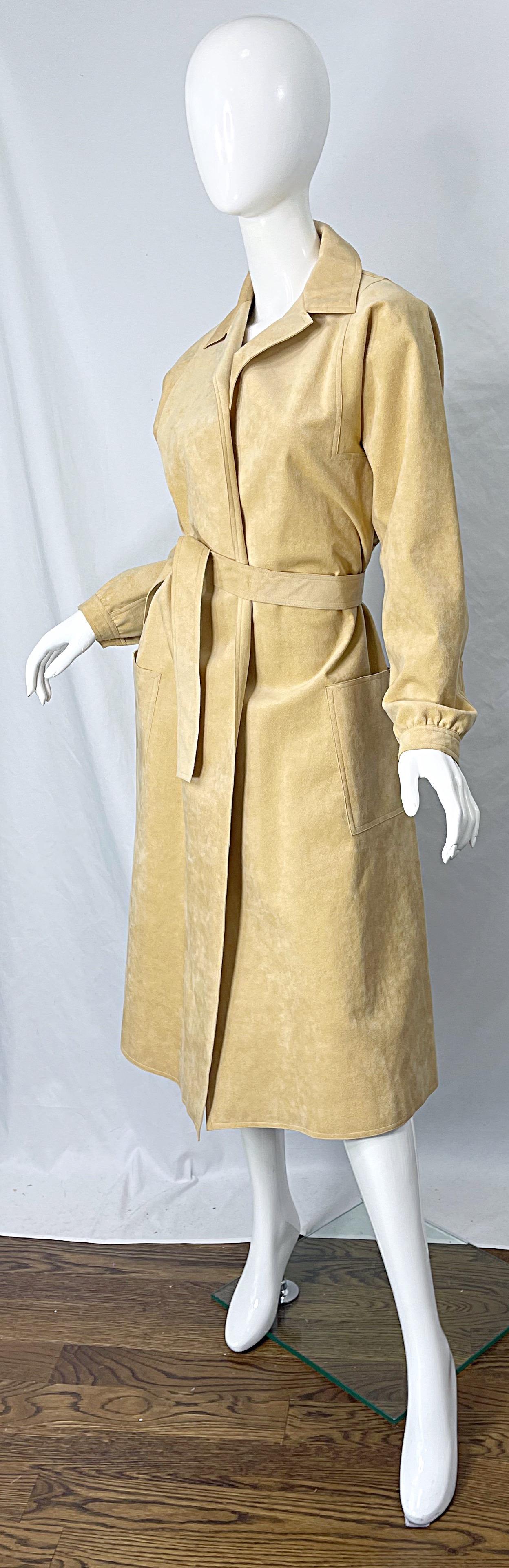 Beige 1970s HALSTON Ultrasuede Tan Sand Belted Vintage 70s Shirt Dress Duster Jacket