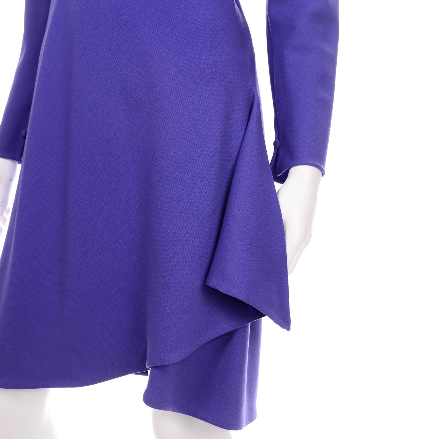 Robe en jersey violet vintage Halston des années 1970  W Bracelet asymétrique Pour femmes en vente