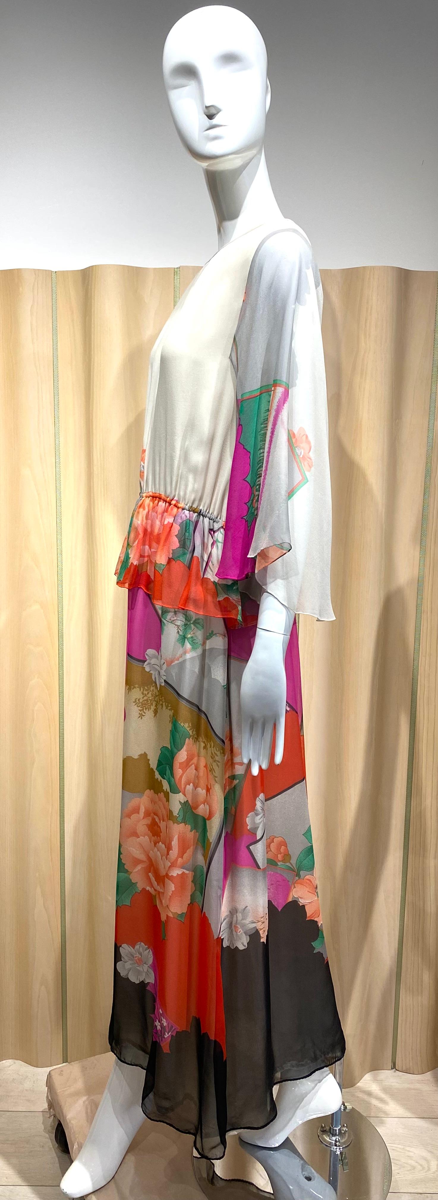 1970s Hanae Mori Cream and multi color floral print silk Dress In Good Condition For Sale In Beverly Hills, CA