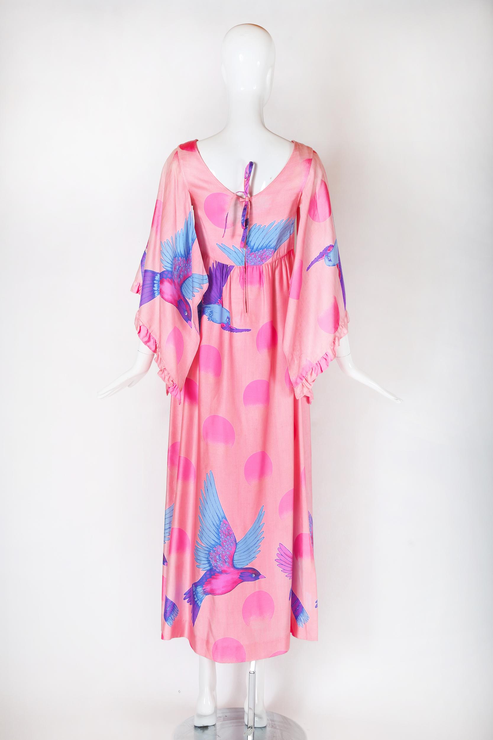 1970's Hanae Mori Rare Exotic Bird & Circle Motif Maxi Dress  In Excellent Condition In Studio City, CA