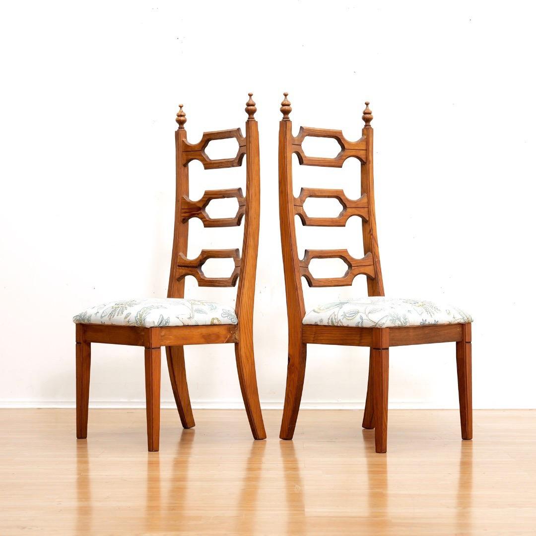 1970s Hand Carved Brutalist Dining Table & Chairs by Aquarius Enterprises en vente 2