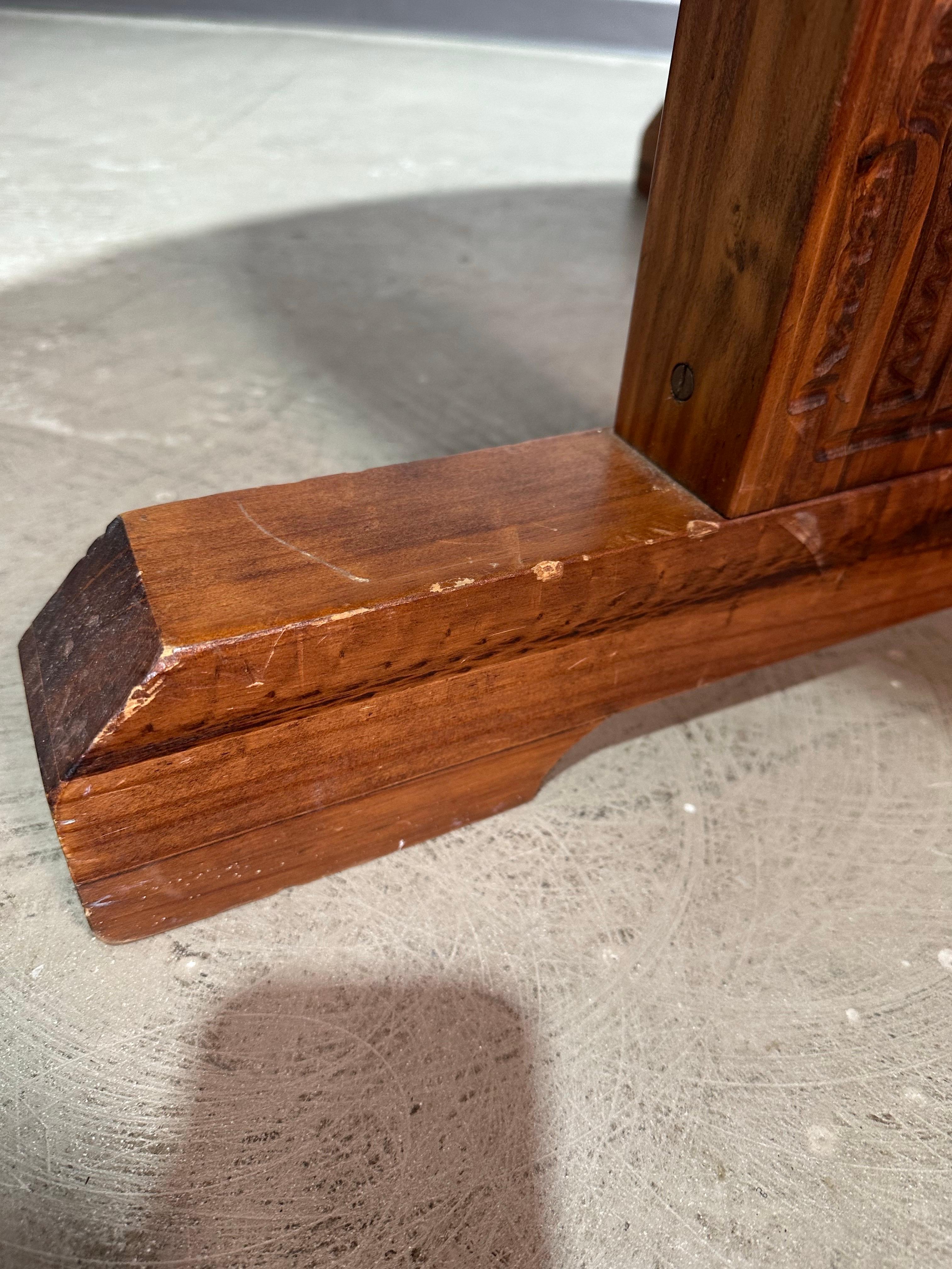 Table de salle à manger en pin brutaliste des années 1970, sculptée à la main par Aquarius Industries 4