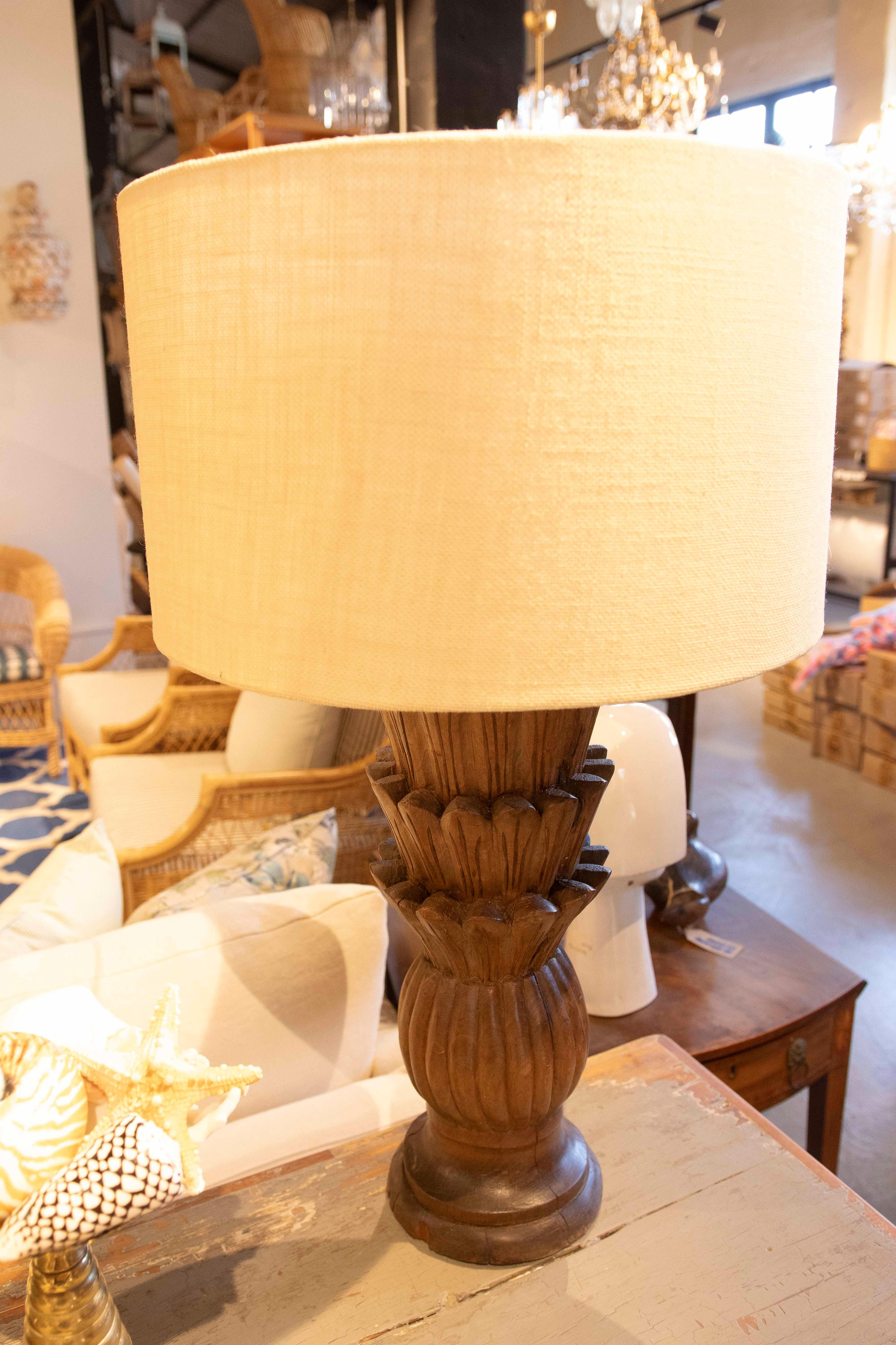 1970s Hand-Carved Wooden Lamp in the Shape of a Flower 6