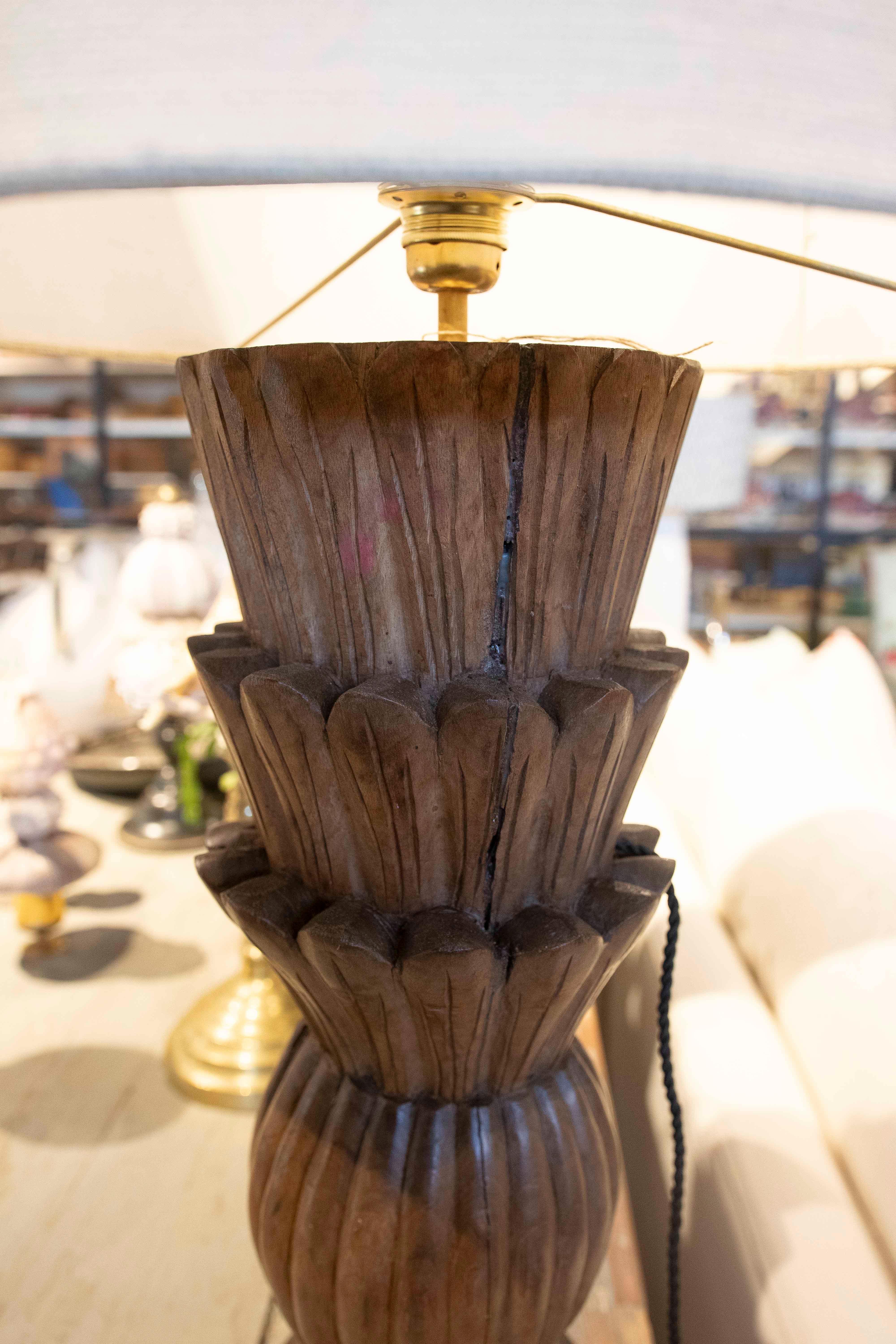 1970s Hand-Carved Wooden Lamp in the Shape of a Flower 9