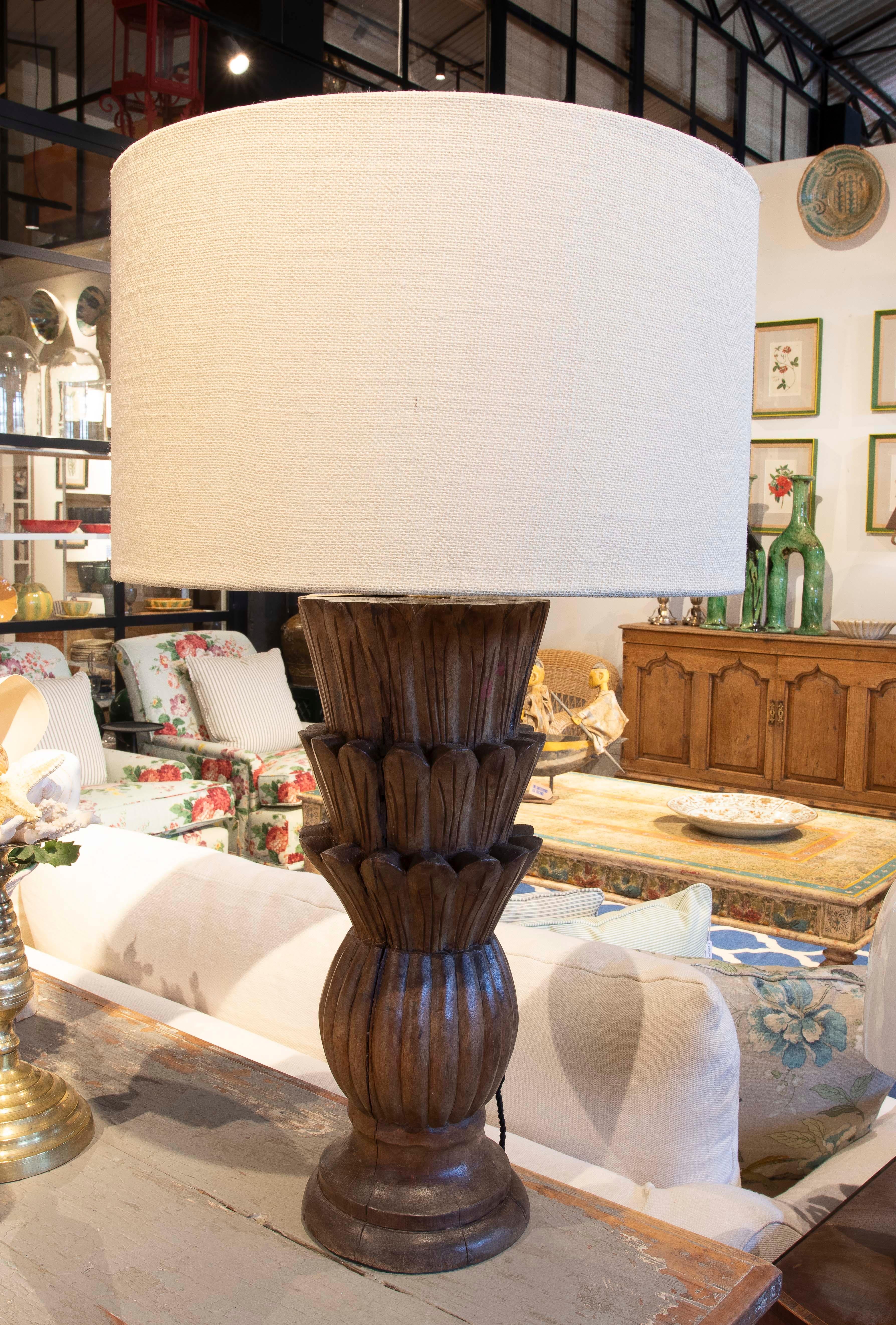 1970s Hand-Carved Wooden Lamp in the Shape of a Flower 