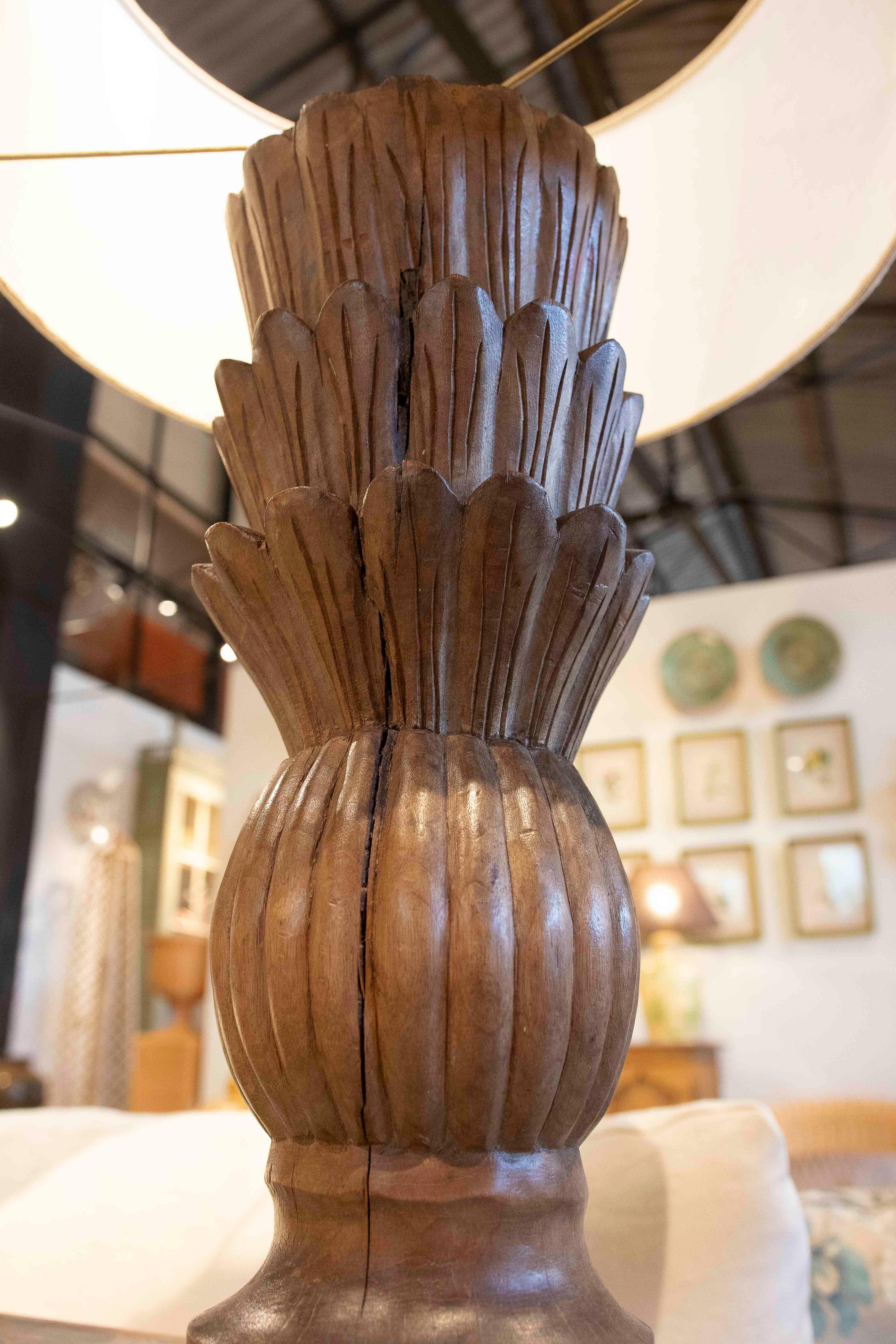 20th Century 1970s Hand-Carved Wooden Lamp in the Shape of a Flower