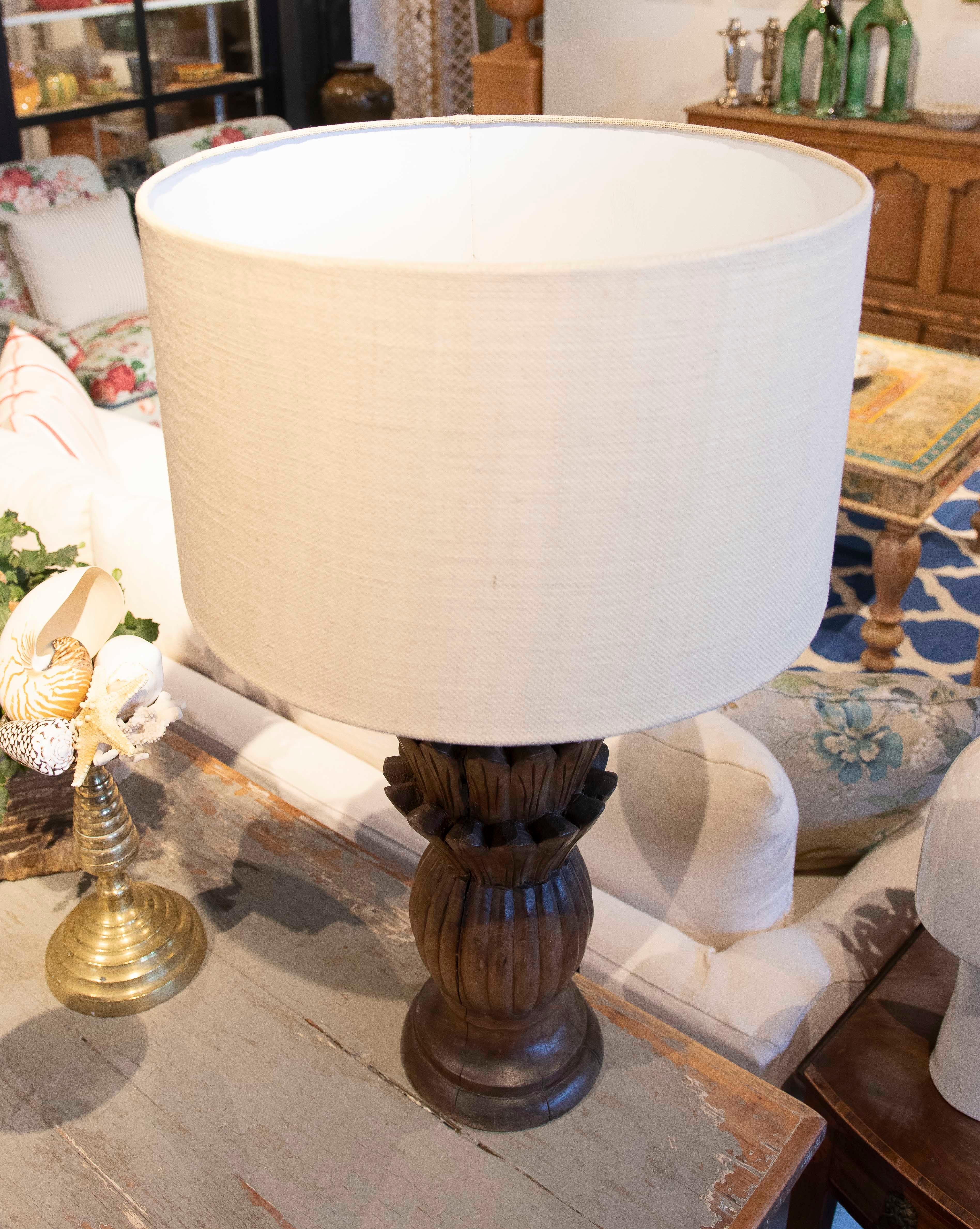 1970s Hand-Carved Wooden Lamp in the Shape of a Flower 3